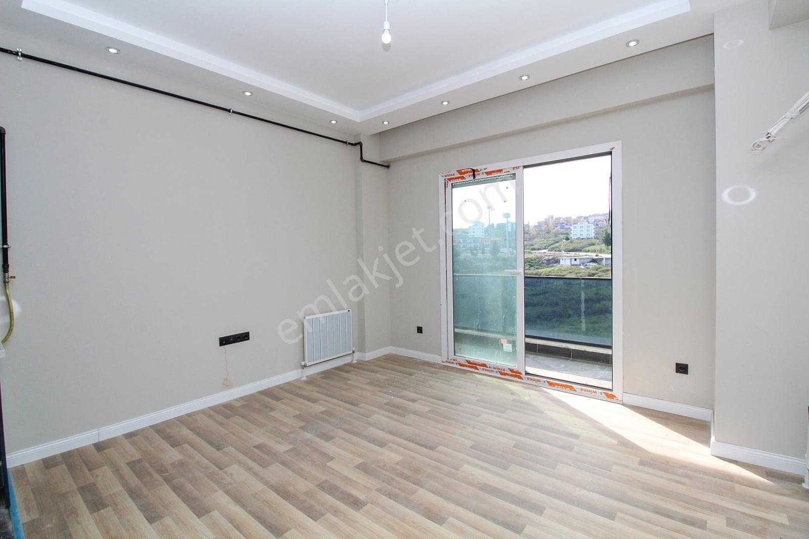 Cennet Yalova Sitesinde Doğa Manzaralı 1+1 Daire | Tekce - Görsel 3