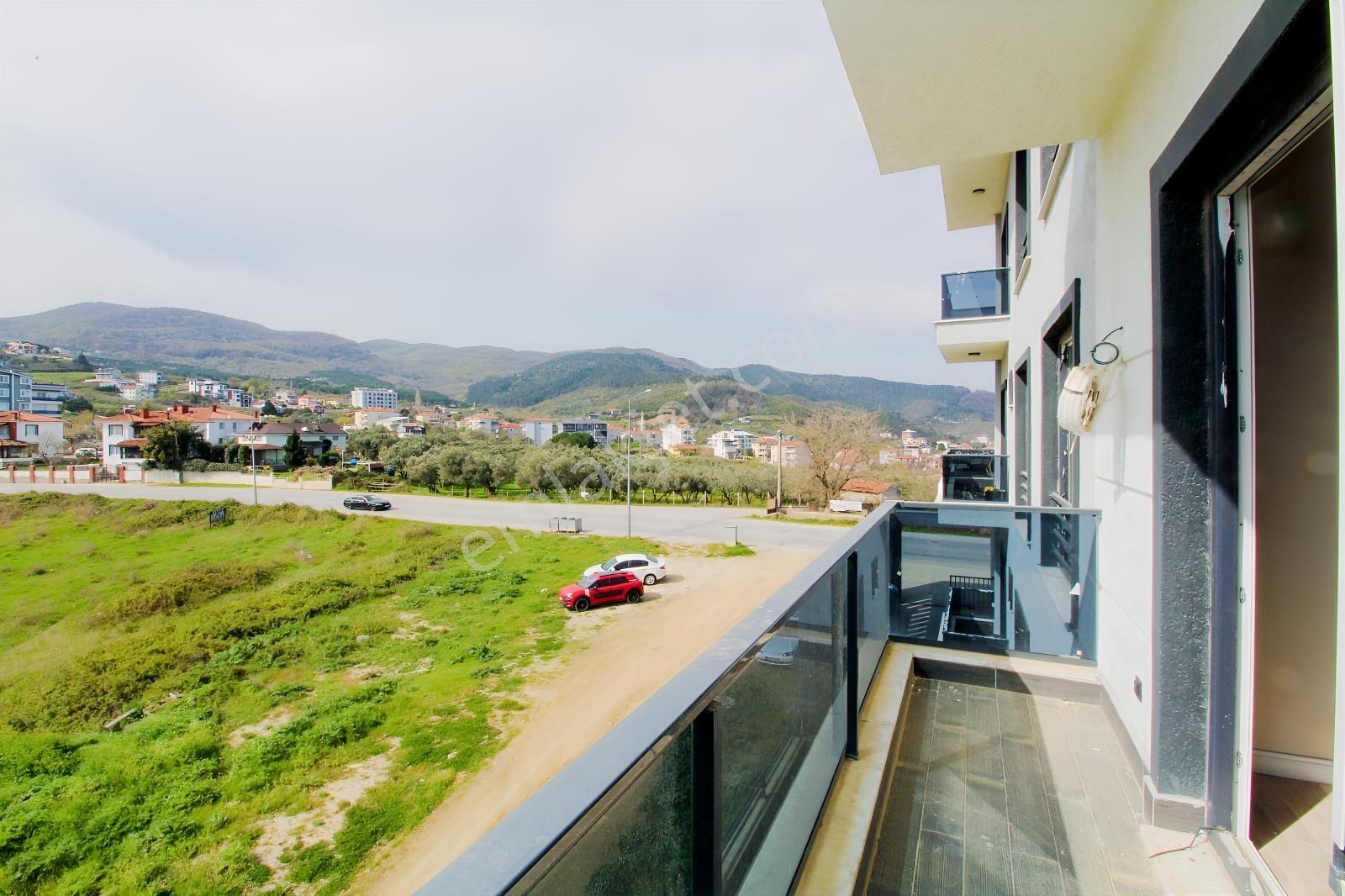 Cennet Yalova Sitesinde Doğa Manzaralı 1+1 Daire | Tekce - Görsel 14