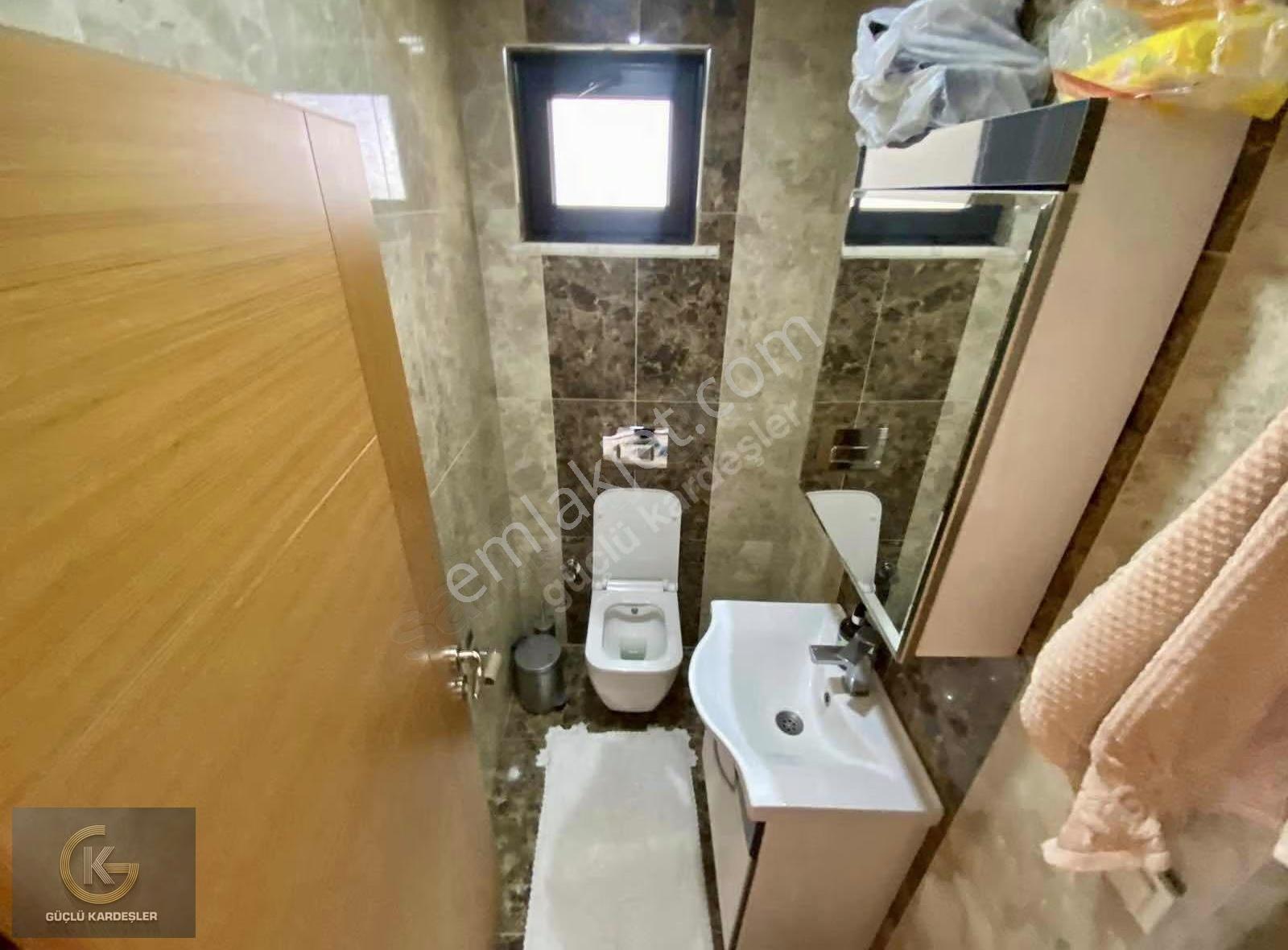 Güçlü Kardeşler 300m2 Arsa İçerisinde Müstakil Fırsat Villa - Görsel 23