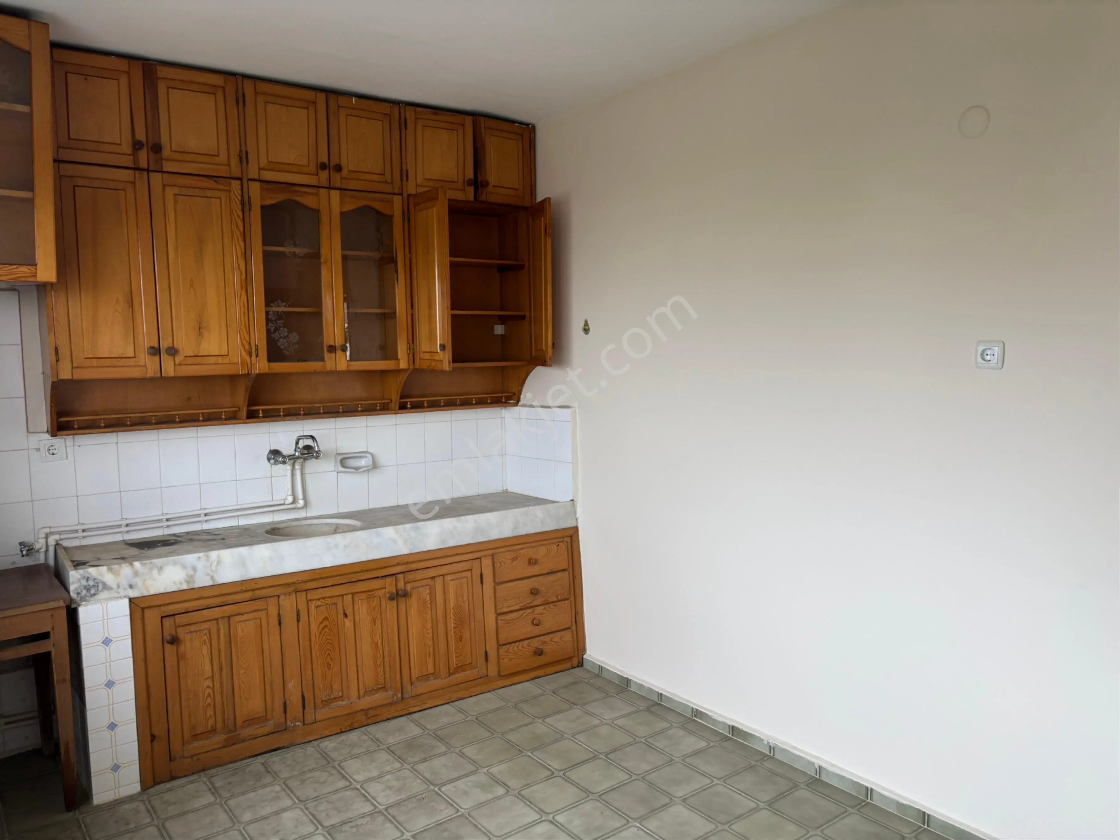 Ag’den 3+1 Geniş Kiralık Daire - Görsel 2