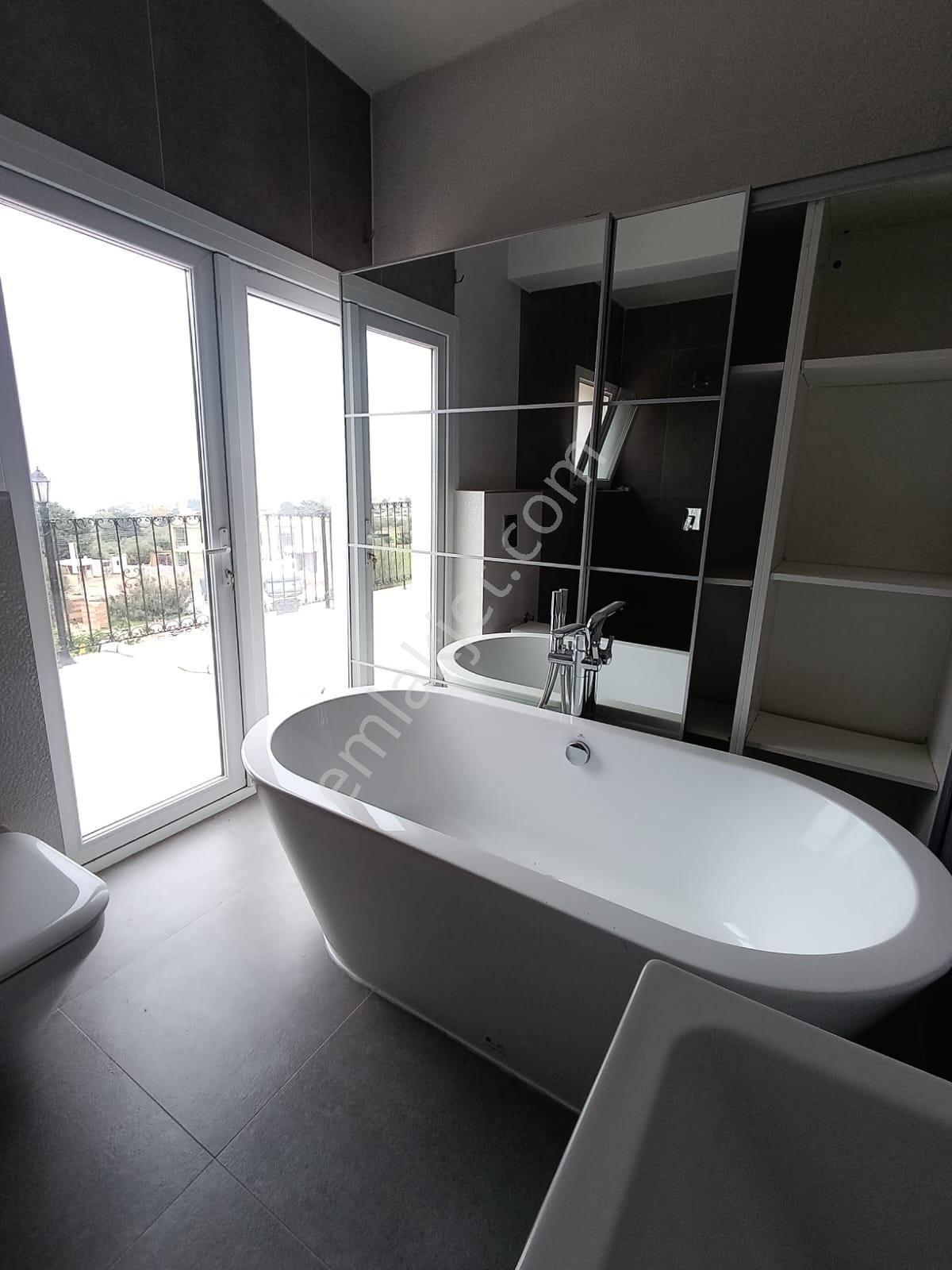 Satılık – Lüks Müstakil Villa | Karşıyaka, Girne, Kuzey Kıbrıs - Görsel 8