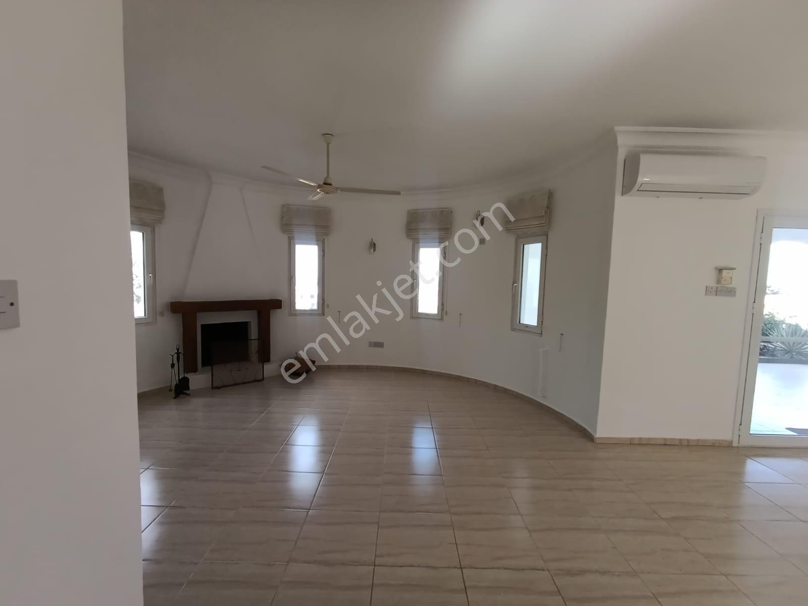 Satılık – Lüks Müstakil Villa | Karşıyaka, Girne, Kuzey Kıbrıs - Görsel 22