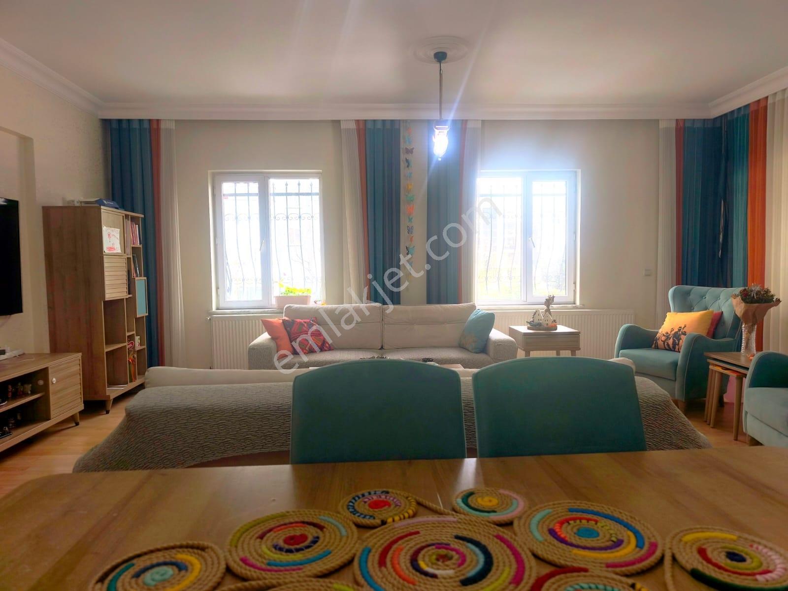 Ekşioğlu Mavikent Sitesinde 3+1 160 M2 Dairemiz Boş Durumda - Görsel 13