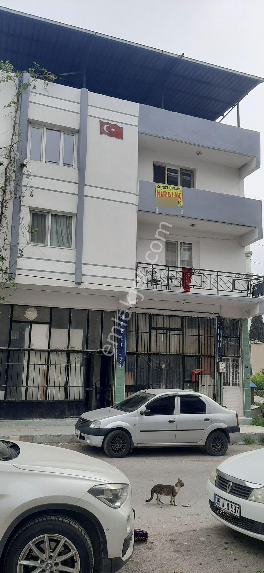 Buca İnönü Mahalleside Kiralık 2+1 Dogalgazlı Daire