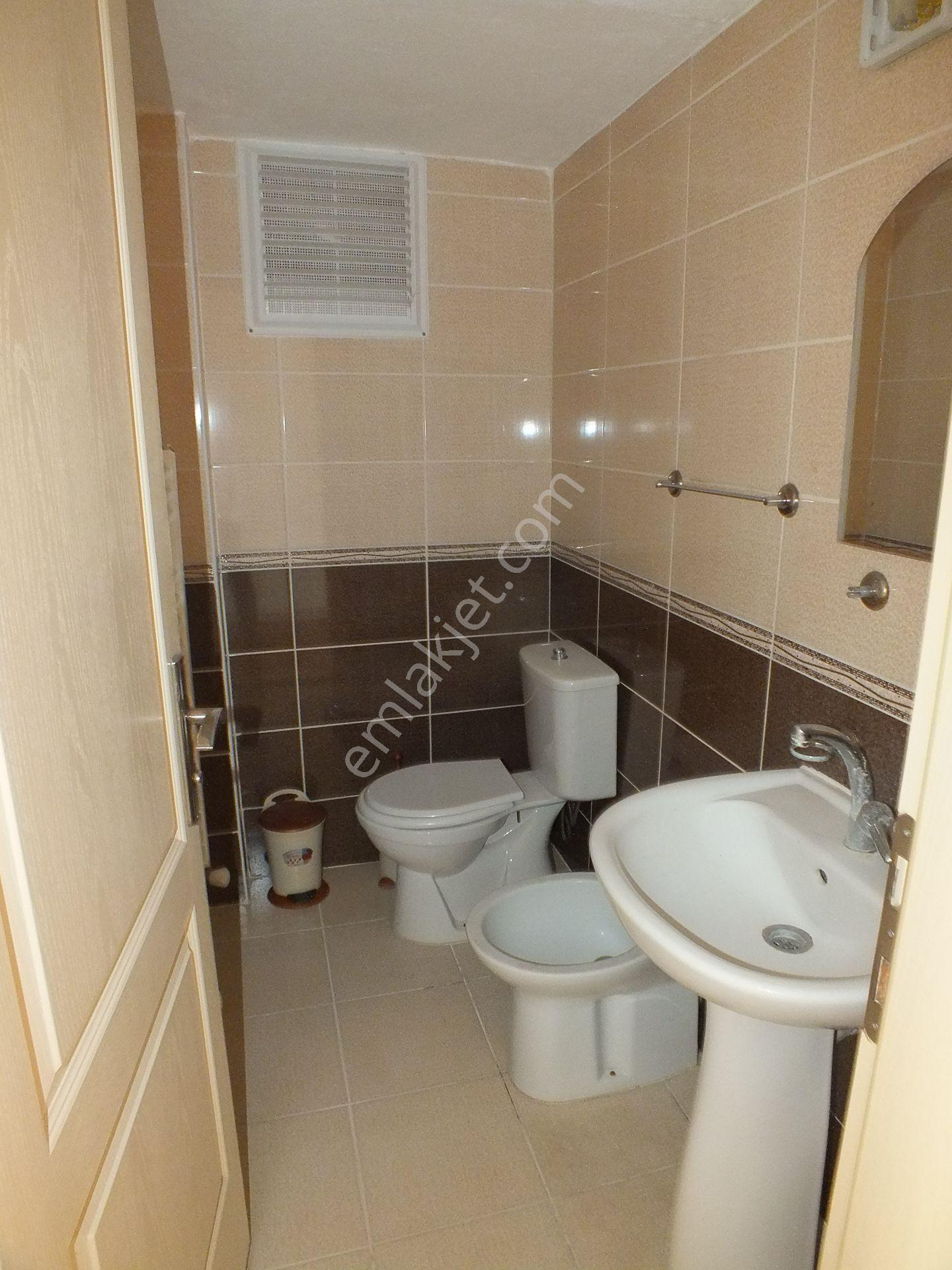 204 Turan Mahallesinde Bulvar Üzerinde Kiralık 3+1 Doğalgazlı Daire - Görsel 10