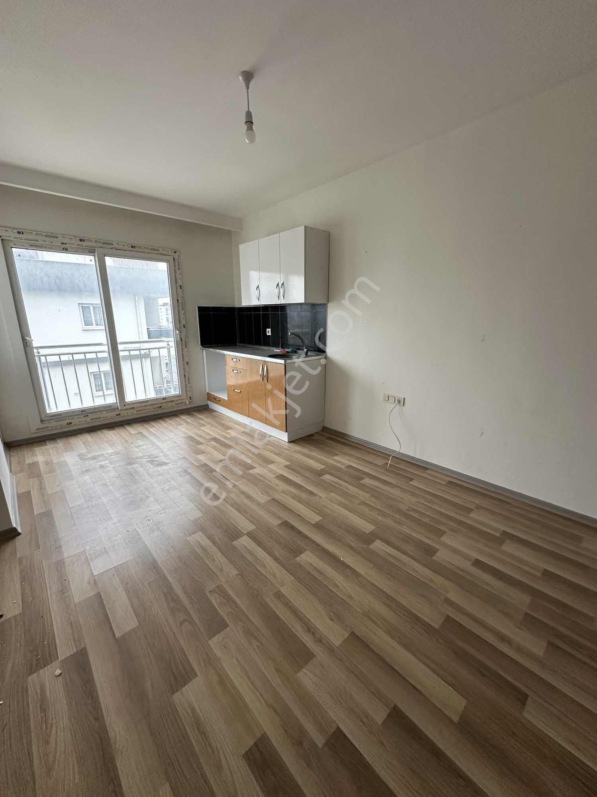 Kuleparktan Stad Civarı 1+1 Kiralık Daire - Görsel 8