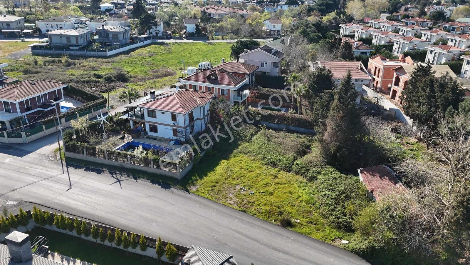 Şile Çavuş'da Villa İmarlı 602 M2 Satılık Arsa