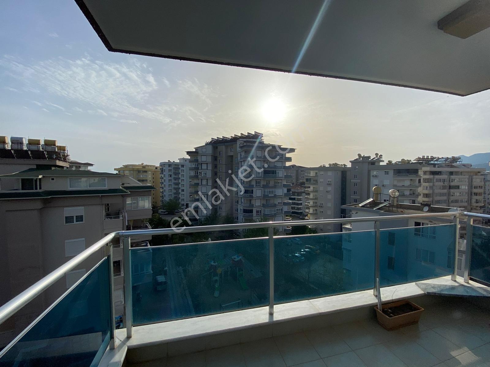 Alanya Tosmurda 165 M² Geniş 3+1 Her Katta Tek Daire !!! - Görsel 6