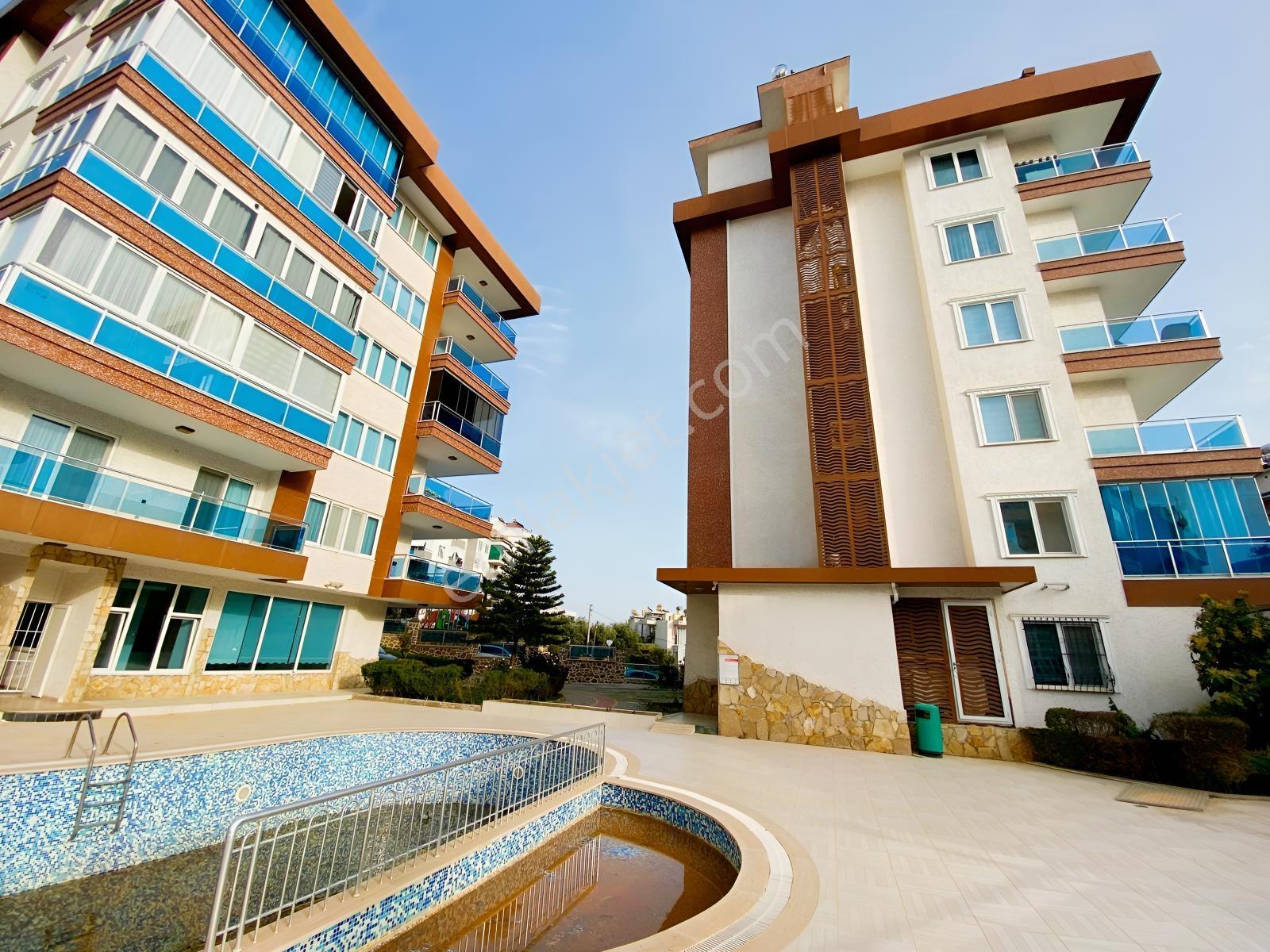 Alanya Tosmurda 165 M² Geniş 3+1 Her Katta Tek Daire !!!
