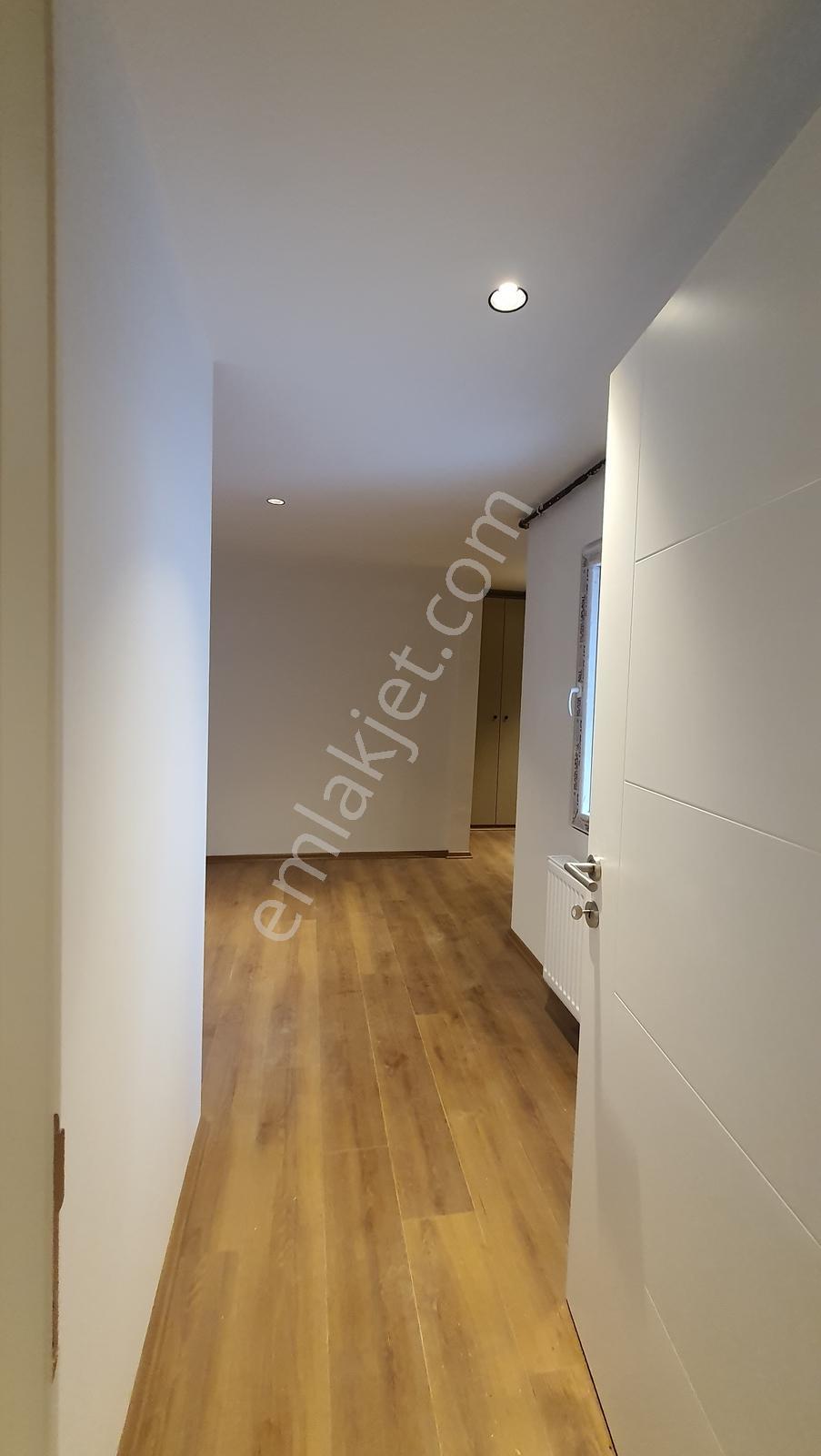 Özel Bahçeli-metro 10dk -villa Tipi/müstakil - 2 Adet 2+1/80m2 - Görsel 7