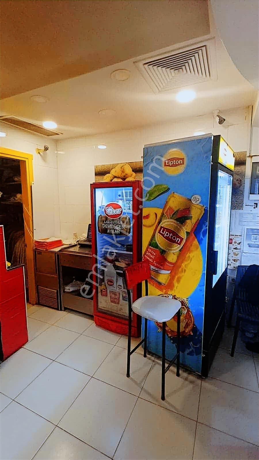 Avm İçerisinde Devren Kumpir,tost,sandviç Dükkanı - Görsel 14
