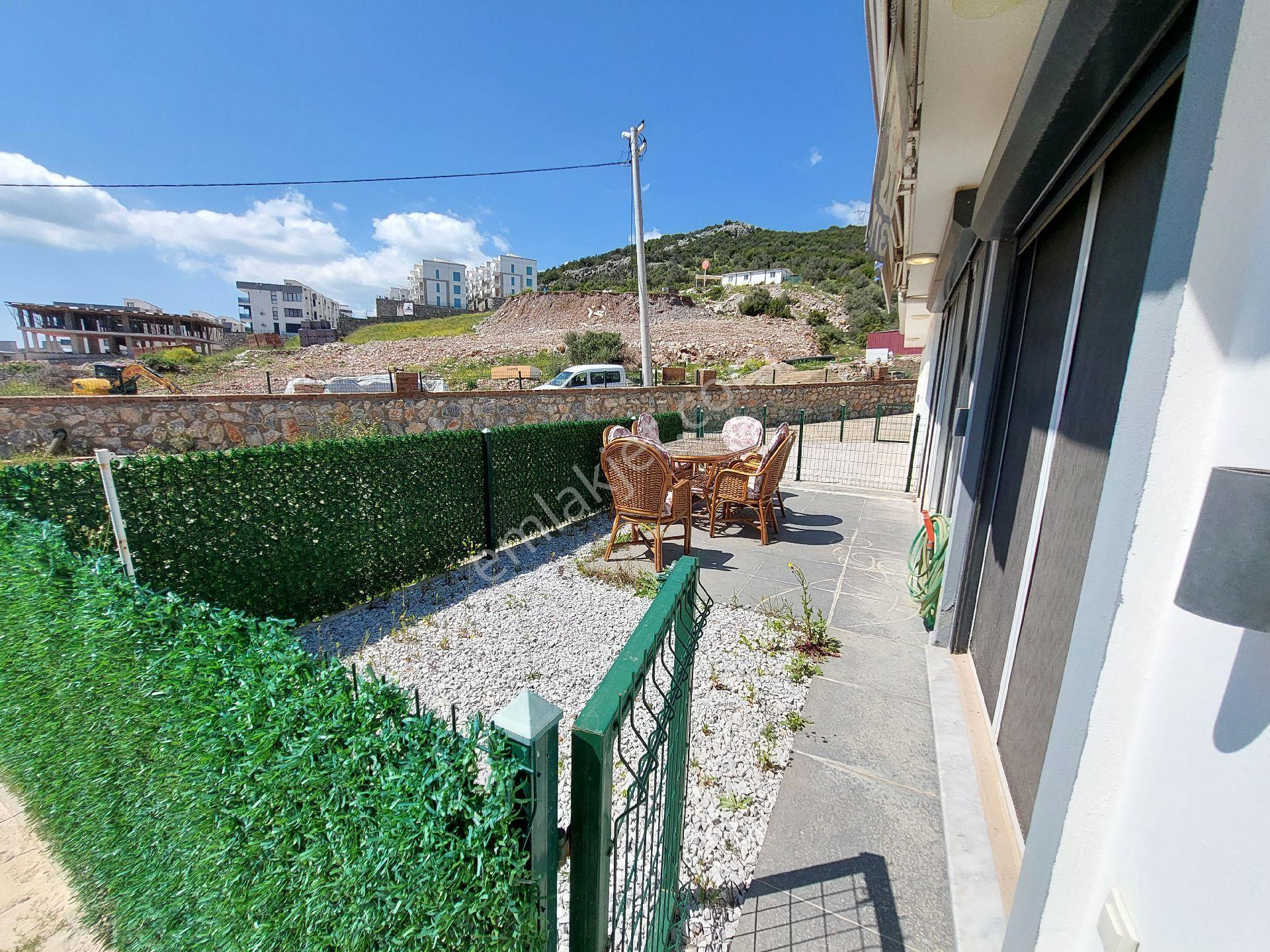 Tek Katlı Bungalov Tipi Villa Havuzlu, Otoparklı, Özel Tasarım Ev Eş - Görsel 29