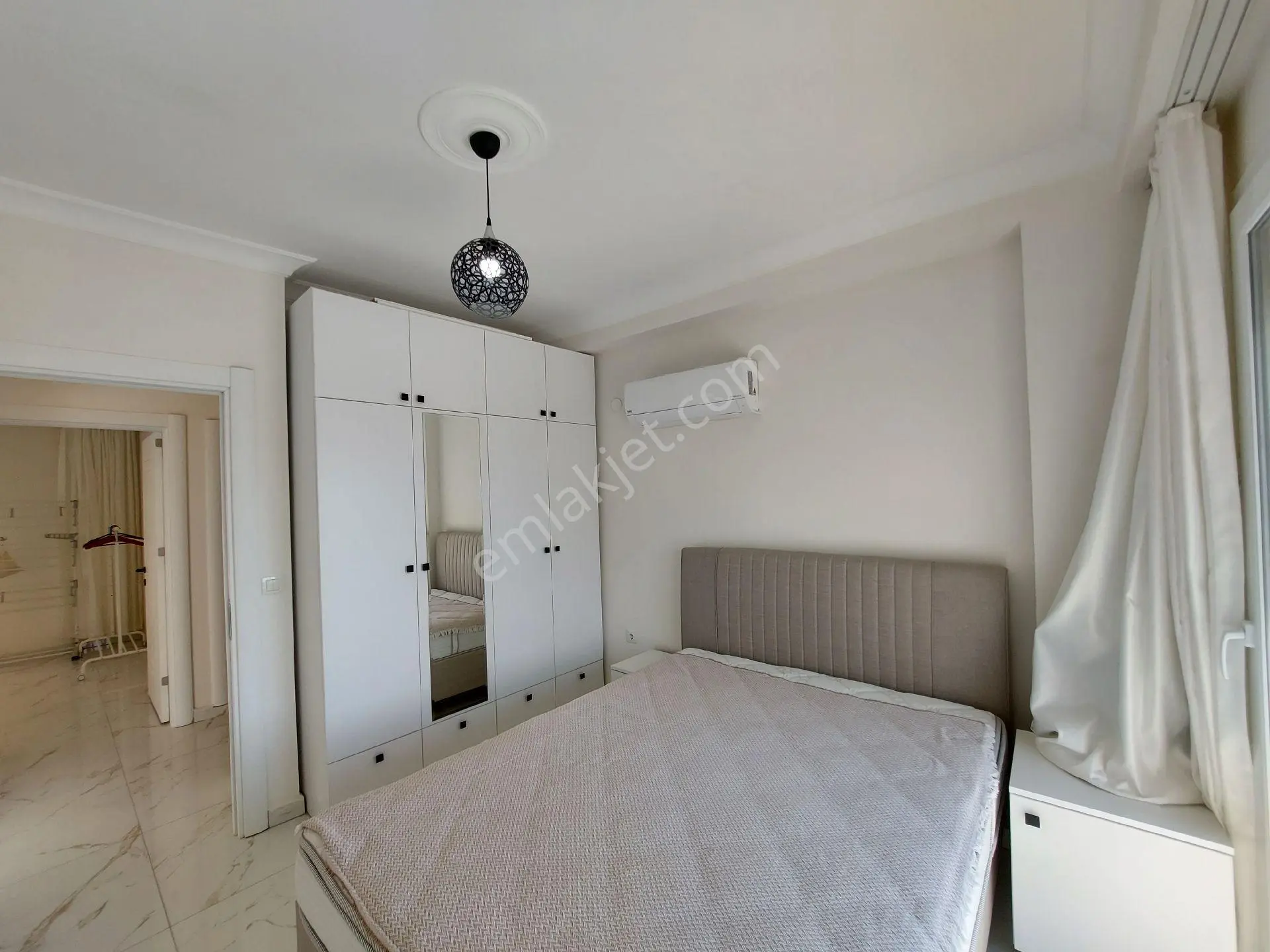 Tek Katlı Bungalov Tipi Villa Havuzlu, Otoparklı, Özel Tasarım Ev Eş - Görsel 14