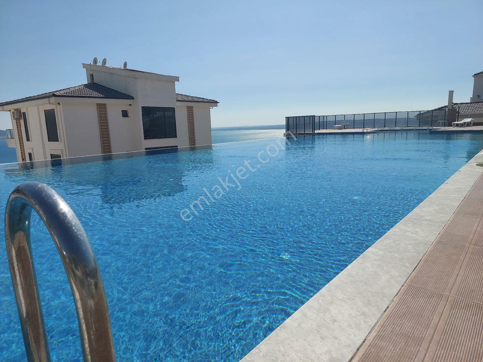 Tek Katlı Bungalov Tipi Villa Havuzlu, Otoparklı, Özel Tasarım Ev Eş - Görsel 33