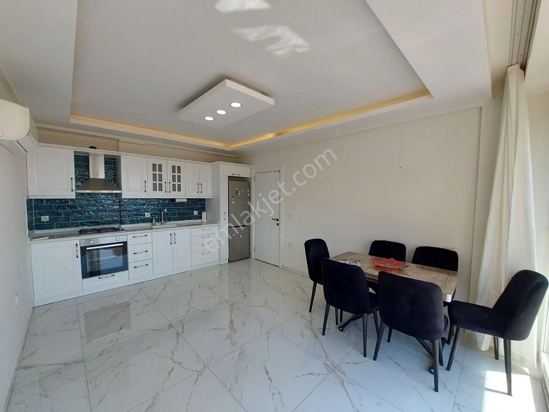 Tek Katlı Bungalov Tipi Villa Havuzlu, Otoparklı, Özel Tasarım Ev Eş - Görsel 20