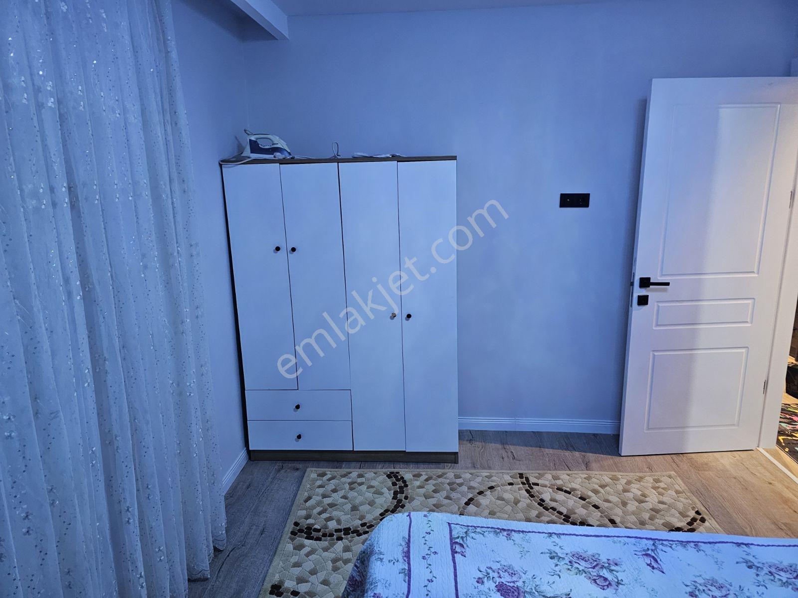Körfez Mahallesinde Üniversiteye Komşu Kiralık Full Eşyalı Daire - Görsel 3