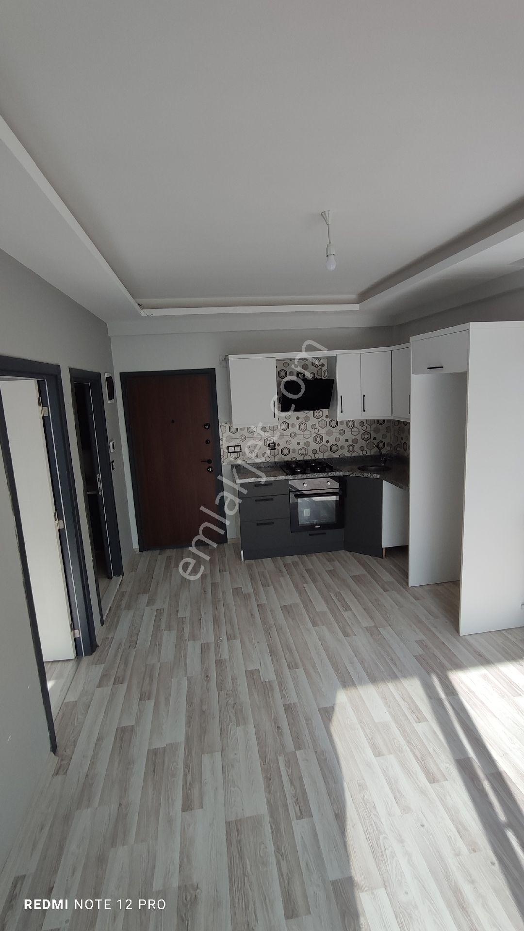 Gültepede Cadde Üzeri 1+1 Boş İskânlı Yeni Bina - Görsel 3