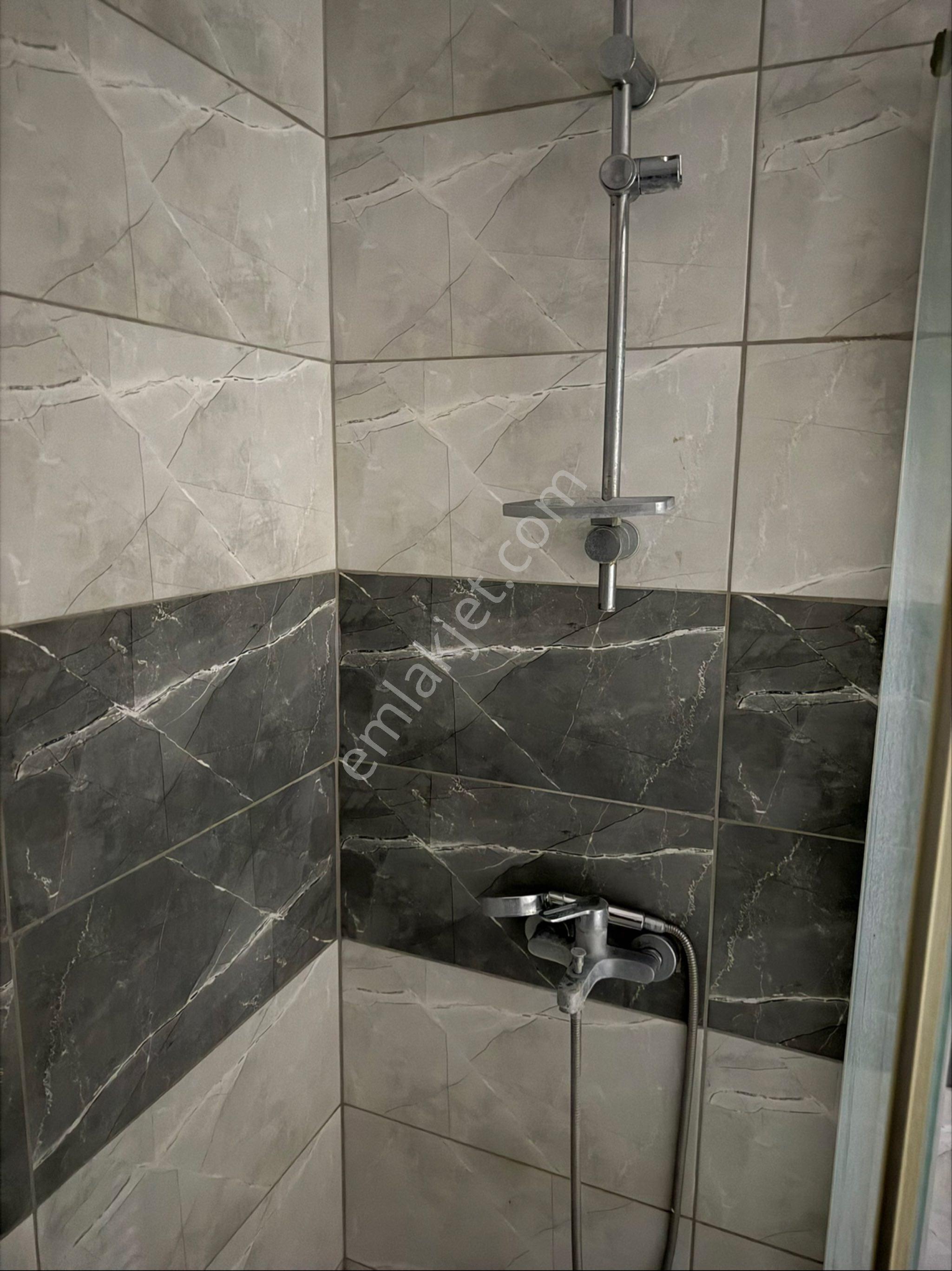 114 Cumhuriyet Mahallesinde Kiralık Hem Ofis Hem Konut İçin Uygun 2+0 Eşyalı Daire - Görsel 10