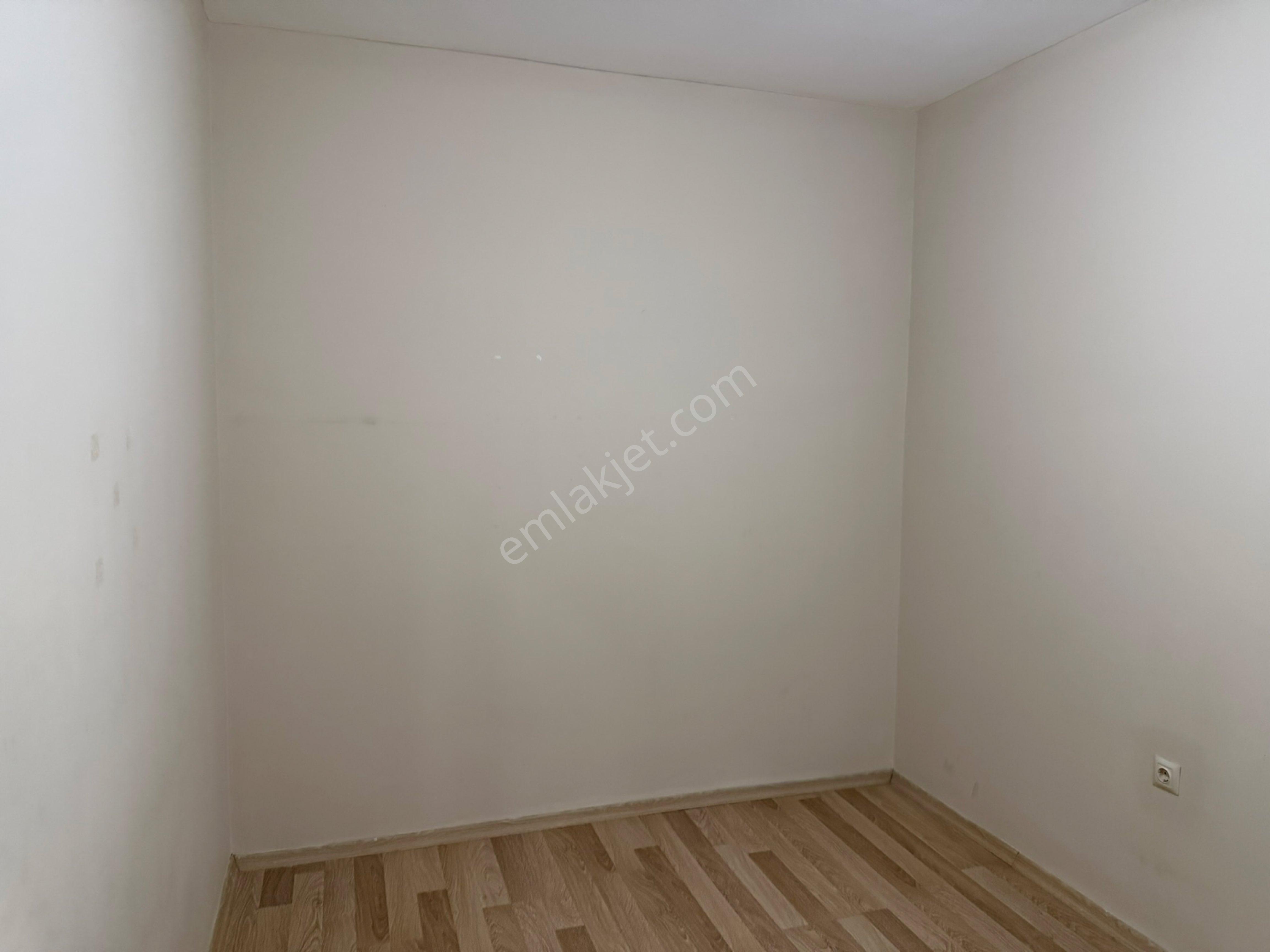 114 Cumhuriyet Mahallesinde Kiralık Hem Ofis Hem Konut İçin Uygun 2+0 Eşyalı Daire - Görsel 7