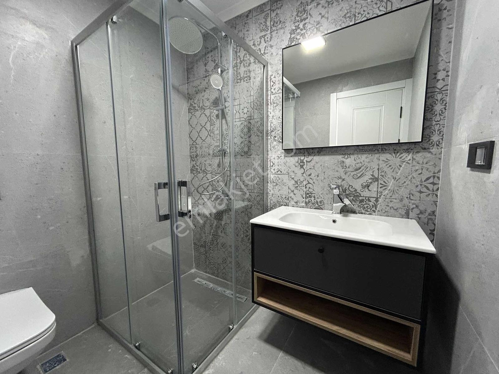 Onmax Kocacami'de Kiralık 2+1 Ebeveyn Banyolu Sıfır Daire - Görsel 17