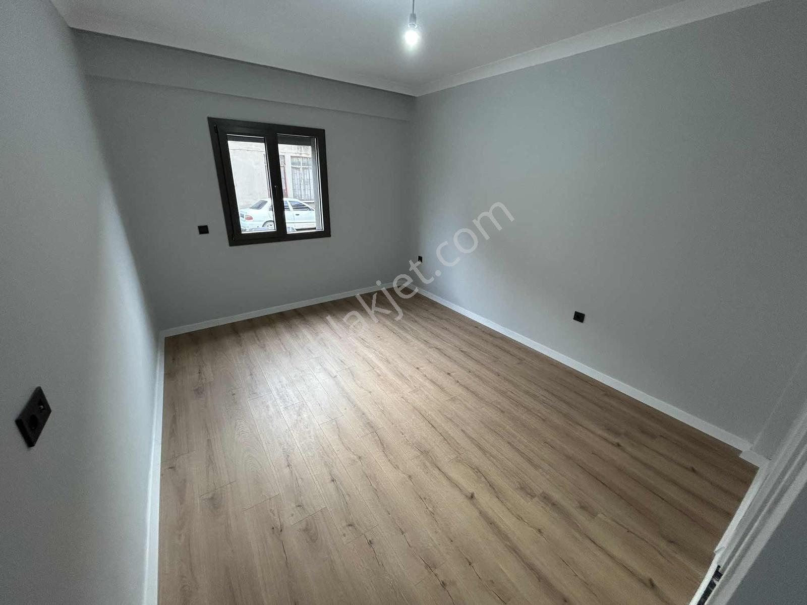 Onmax Kocacami'de Kiralık 2+1 Ebeveyn Banyolu Sıfır Daire - Görsel 4