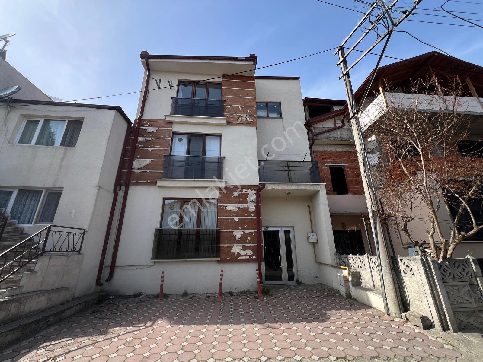 Akıncılar Mahallesinde Merkezi Konumda 2+1 Satılık Daire - Görsel 17