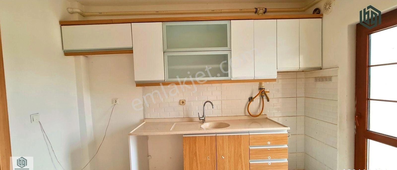 Ayvacık Yeni Toki Konutlarında Satılık Ara Kat 2+1 Daire - Görsel 3