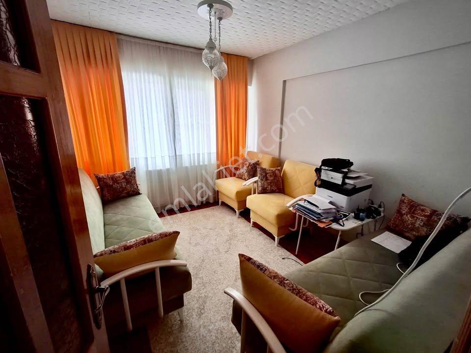 🏡 Göl-san Gayrimenkul’den 🏡 Yeni Mahalle’de 3+1 Doğalgazlı Satılık Daire !!! - Görsel 3