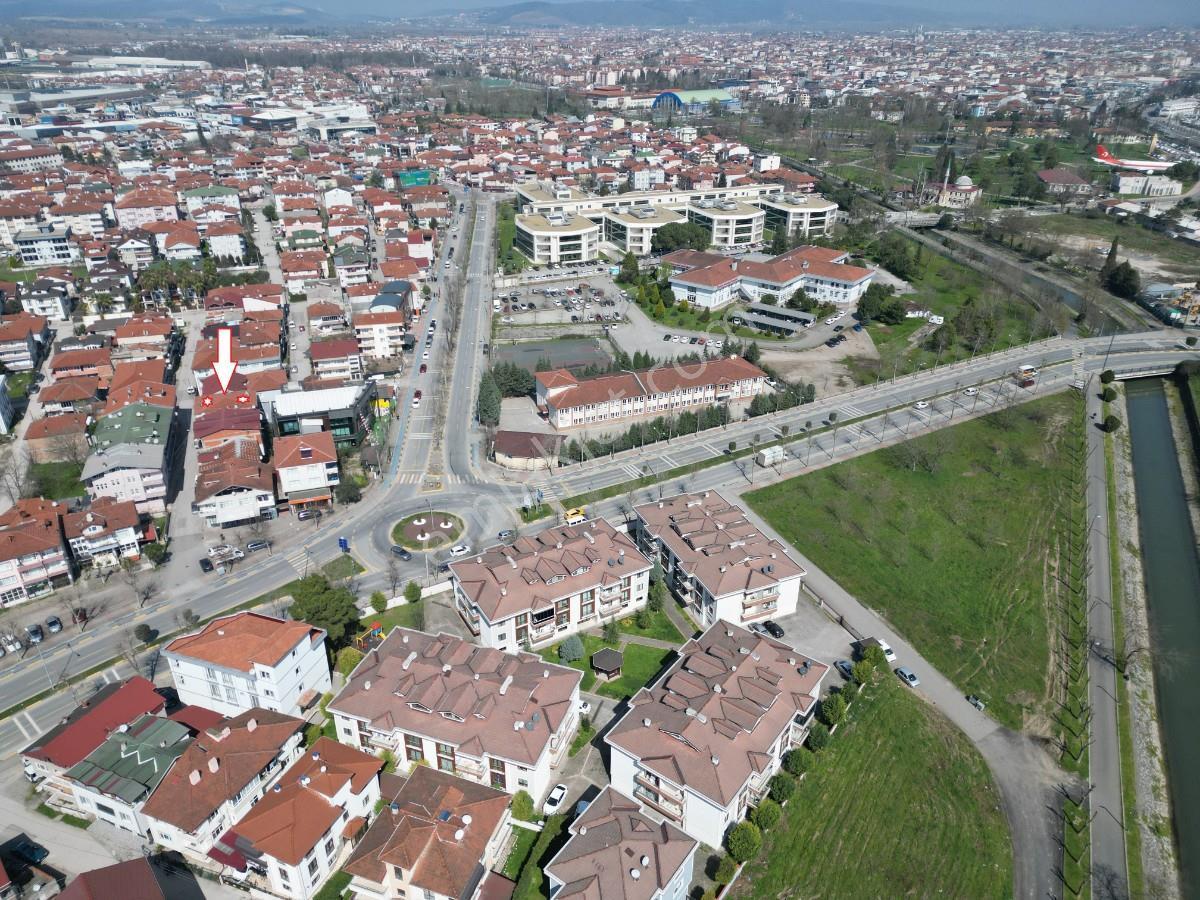 Sakarya Serdivan İstiklalde 4 Katlı Satılık Müstakil Apartman - Görsel 20