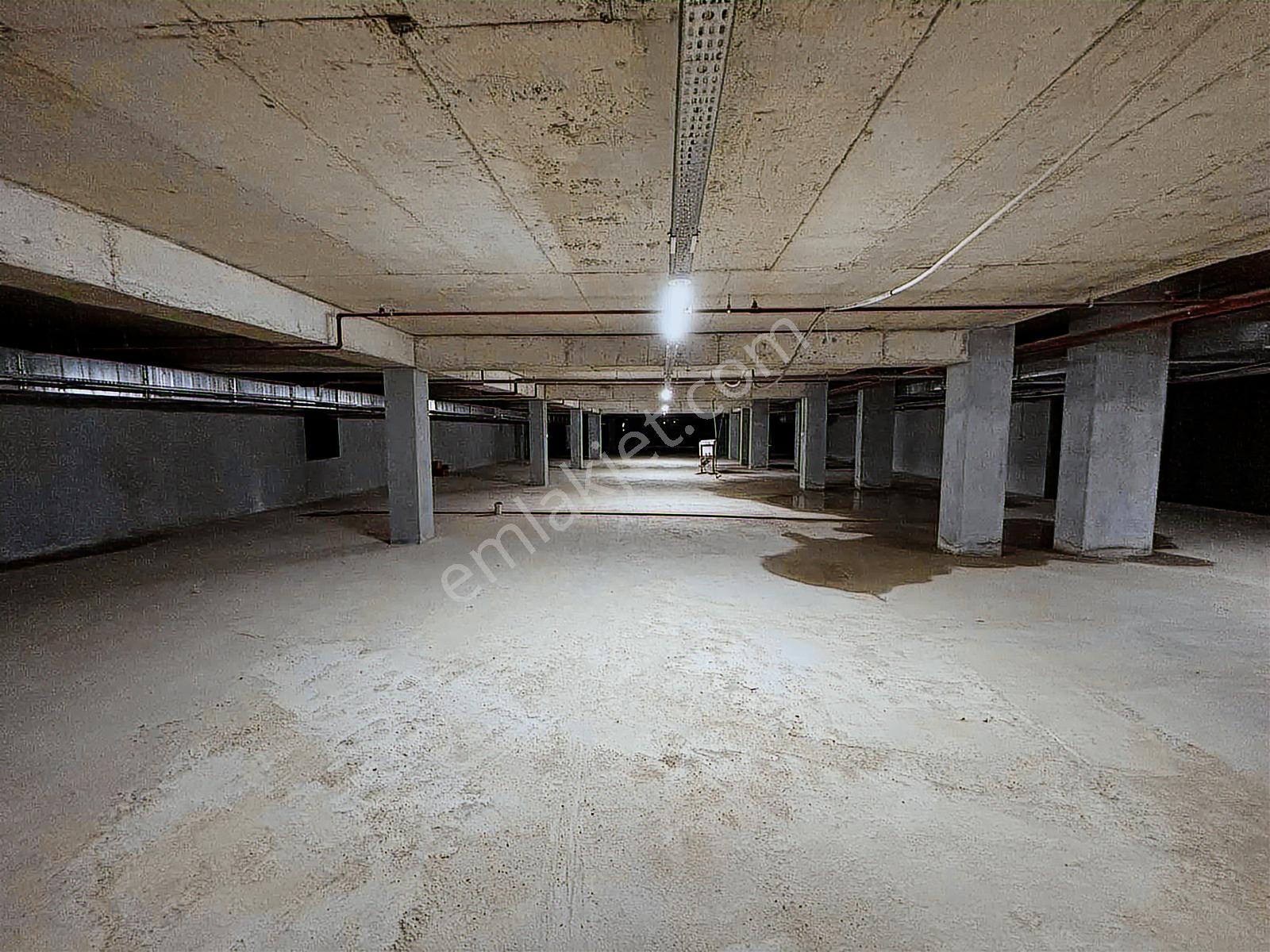 Trion Emlak - 40'lık Yolda Toplam 824m² Kiralık Depolu Dükkanlar - Görsel 31