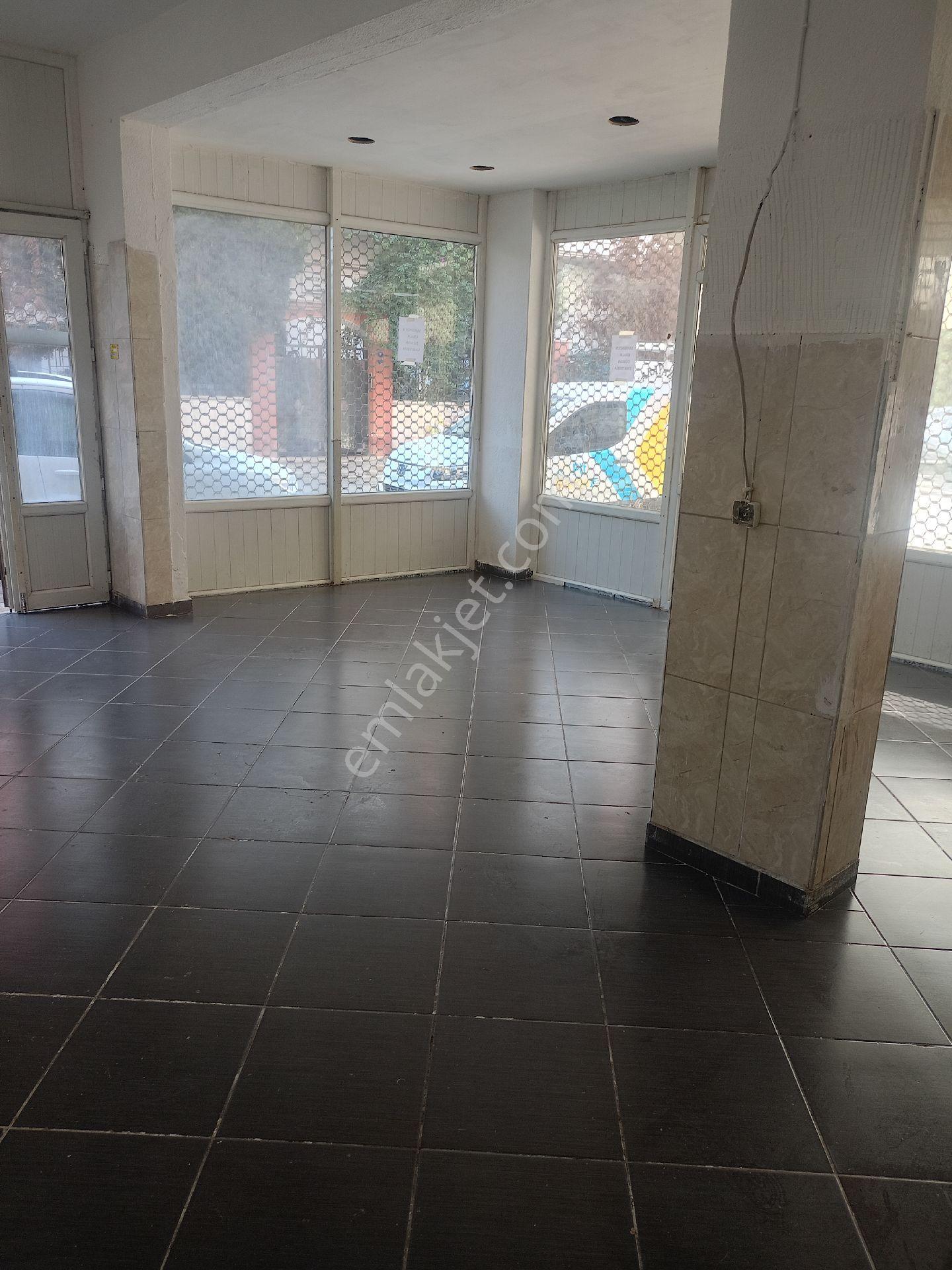 Kiralık İsyeri