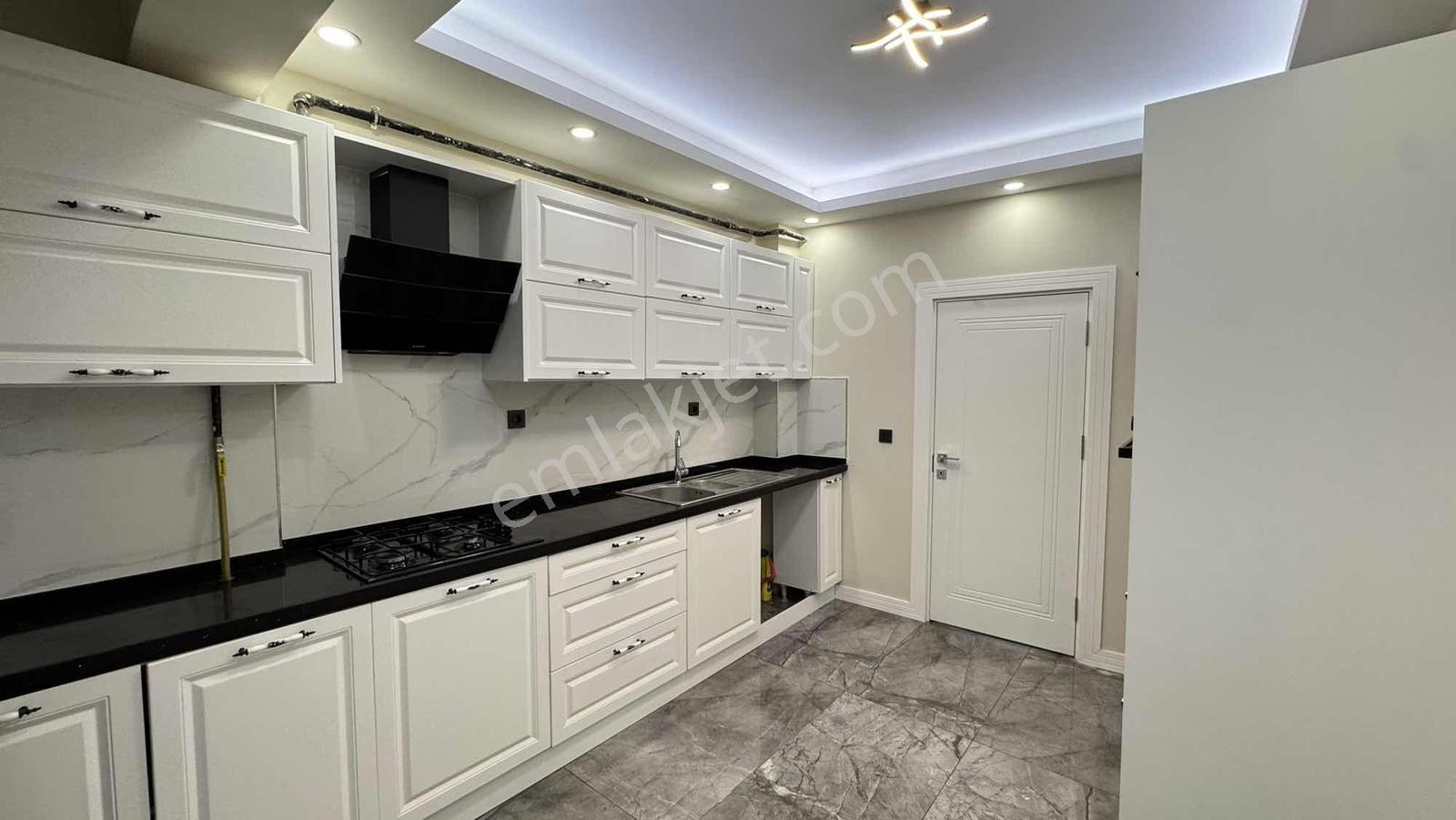 Alven Real Estate Demirci Bahçe Katı 4+1 Dubleks Daire - Görsel 4