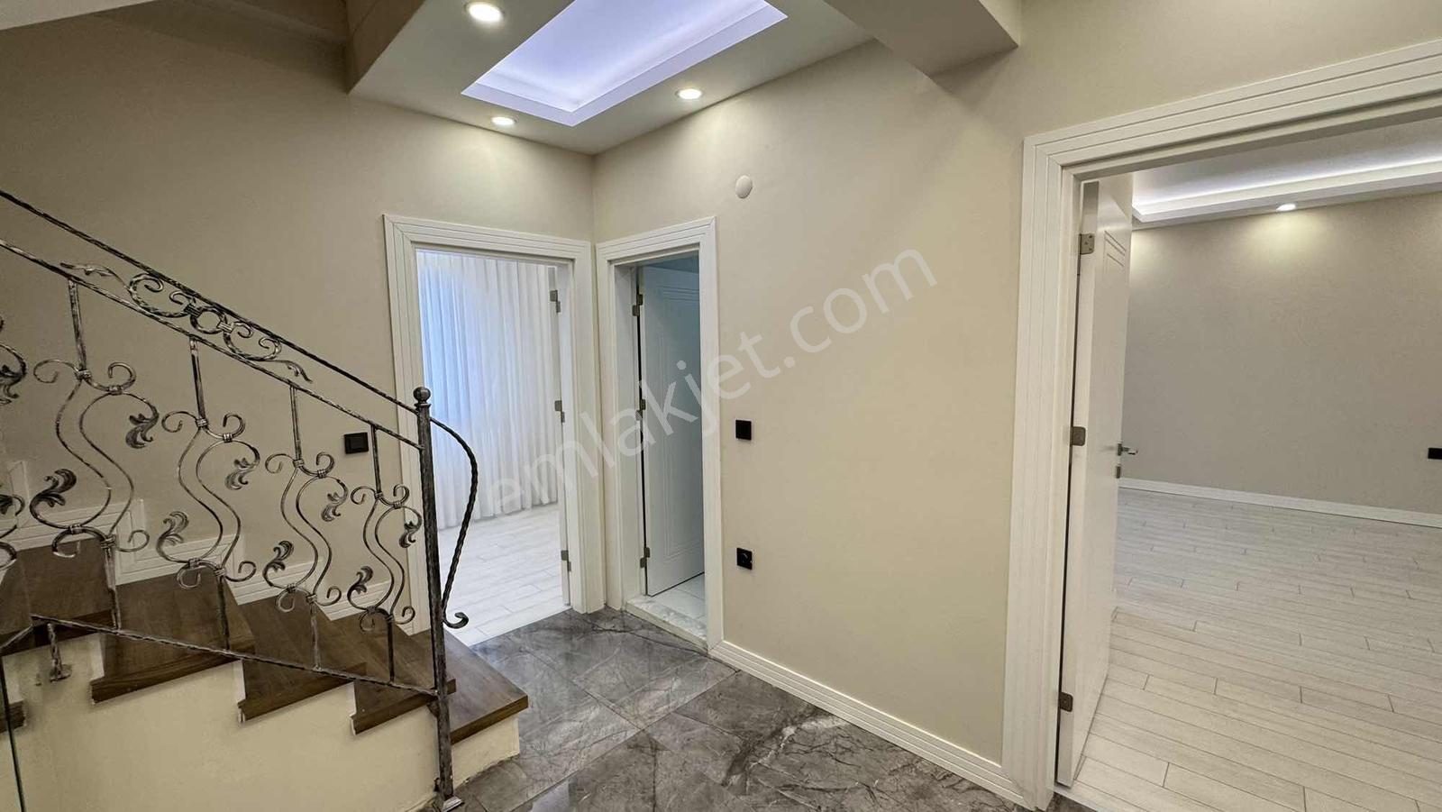 Alven Real Estate Demirci Bahçe Katı 4+1 Dubleks Daire - Görsel 20