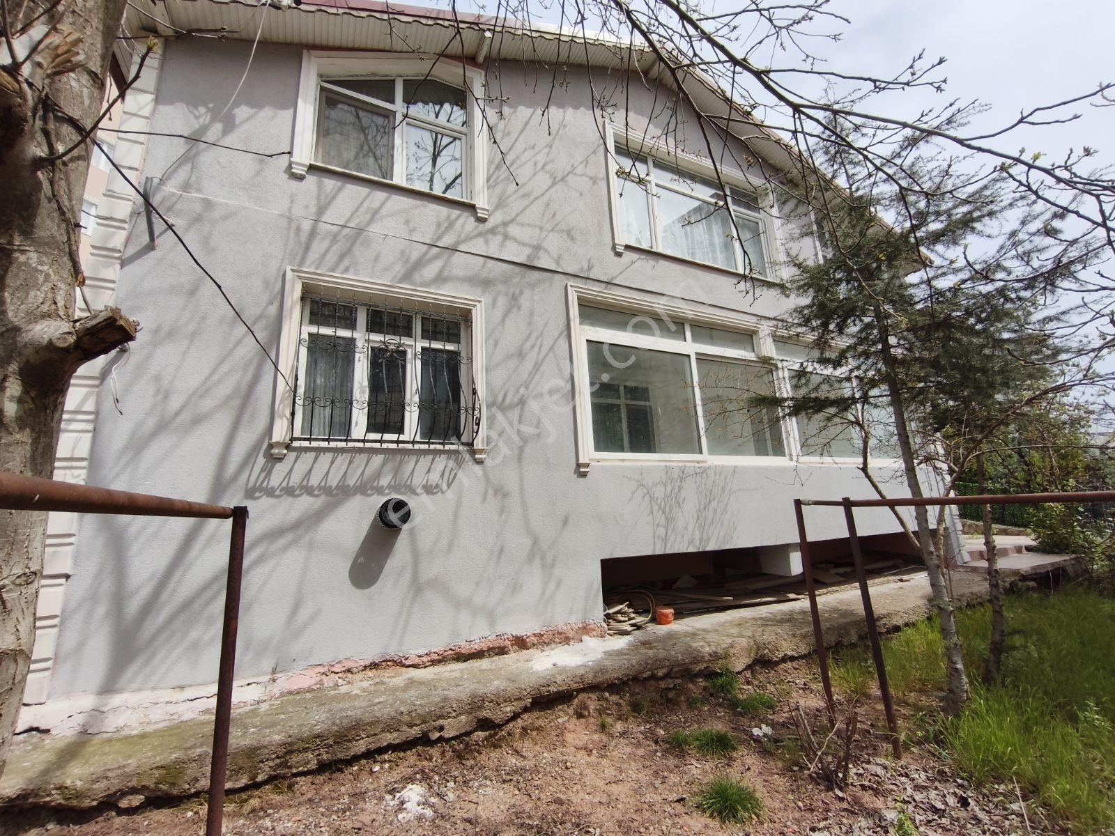 İzmit Kuruçeşme Radar Bölgesi Kiralık Full Eşyalı Bahçeli Daire - Görsel 32