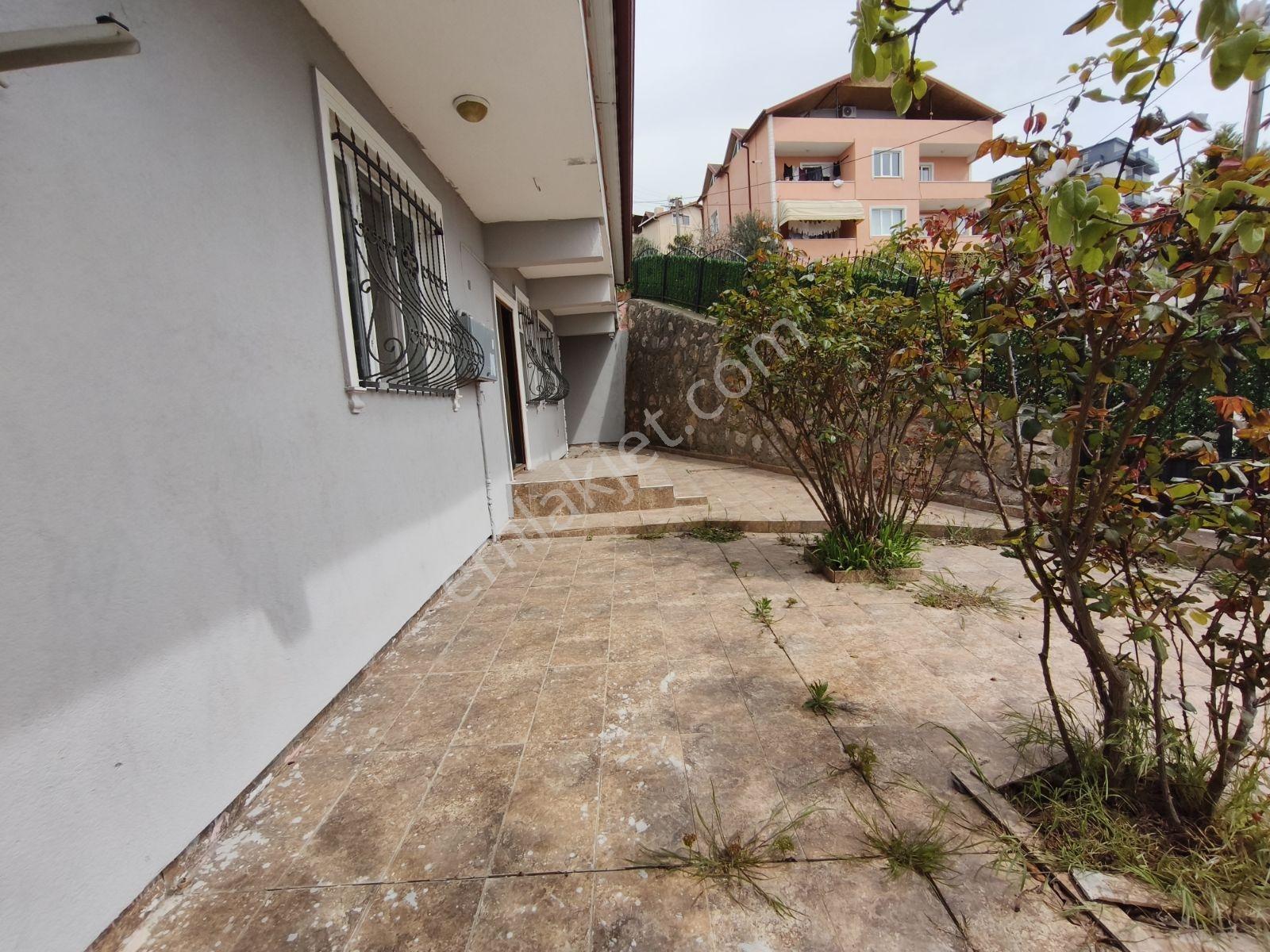 İzmit Kuruçeşme Radar Bölgesi Kiralık Full Eşyalı Bahçeli Daire - Görsel 30