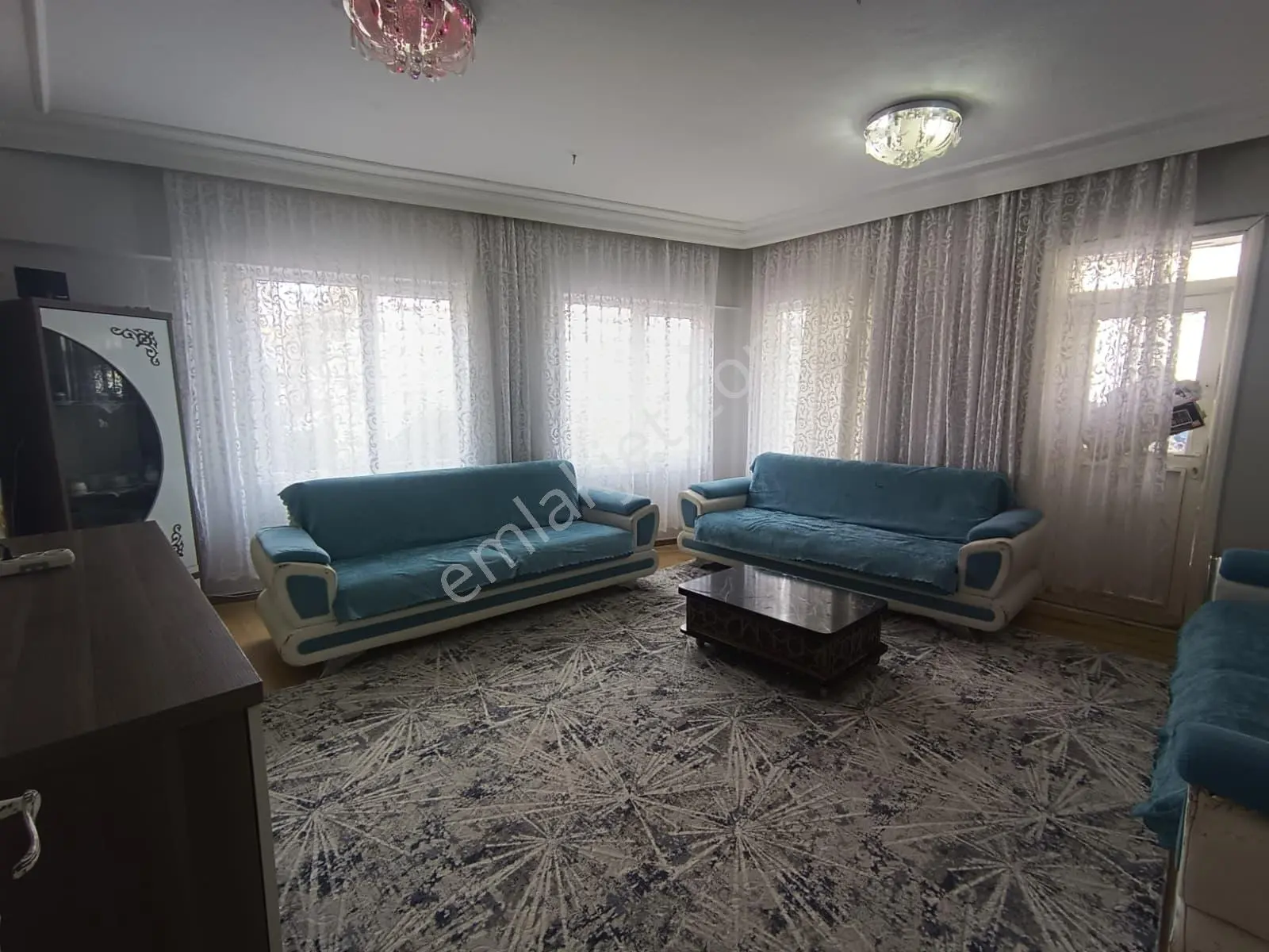 Varsak Esentepe Mh Sıfır 2+1 Daire 5/3 Asansörlü 90 M2 Yol Cephe