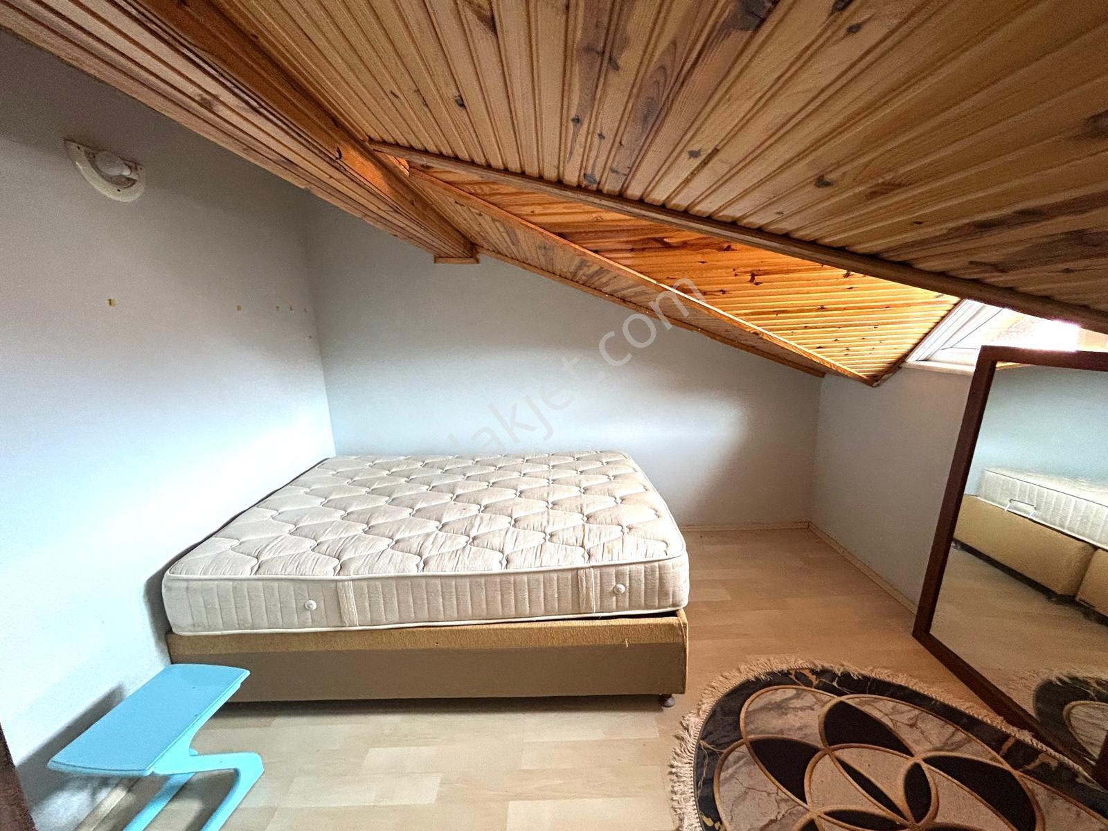 Karasu Devlet Hastanesi Karşısında 120 M² Eşyalı 3+1 Dubleks - Görsel 27