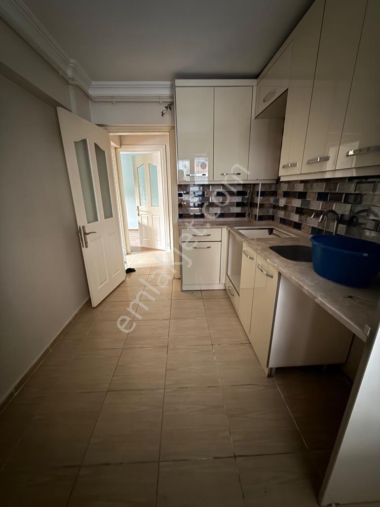 Manisa Yunusemre Akmescit Mh. 2+1 Önü Açık Kiralık Daire - Görsel 13
