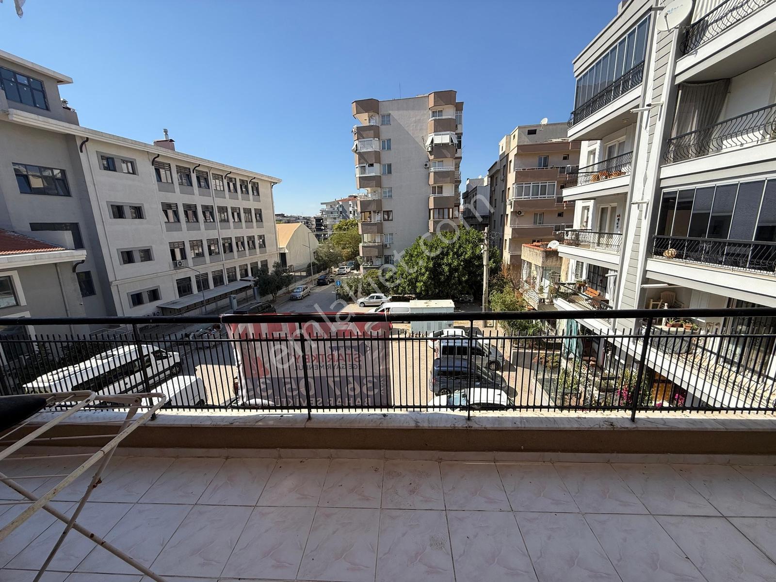 Karşıyaka Emniyet Müdürlüğü Yakını 3+1 Satılık Daire - Görsel 8