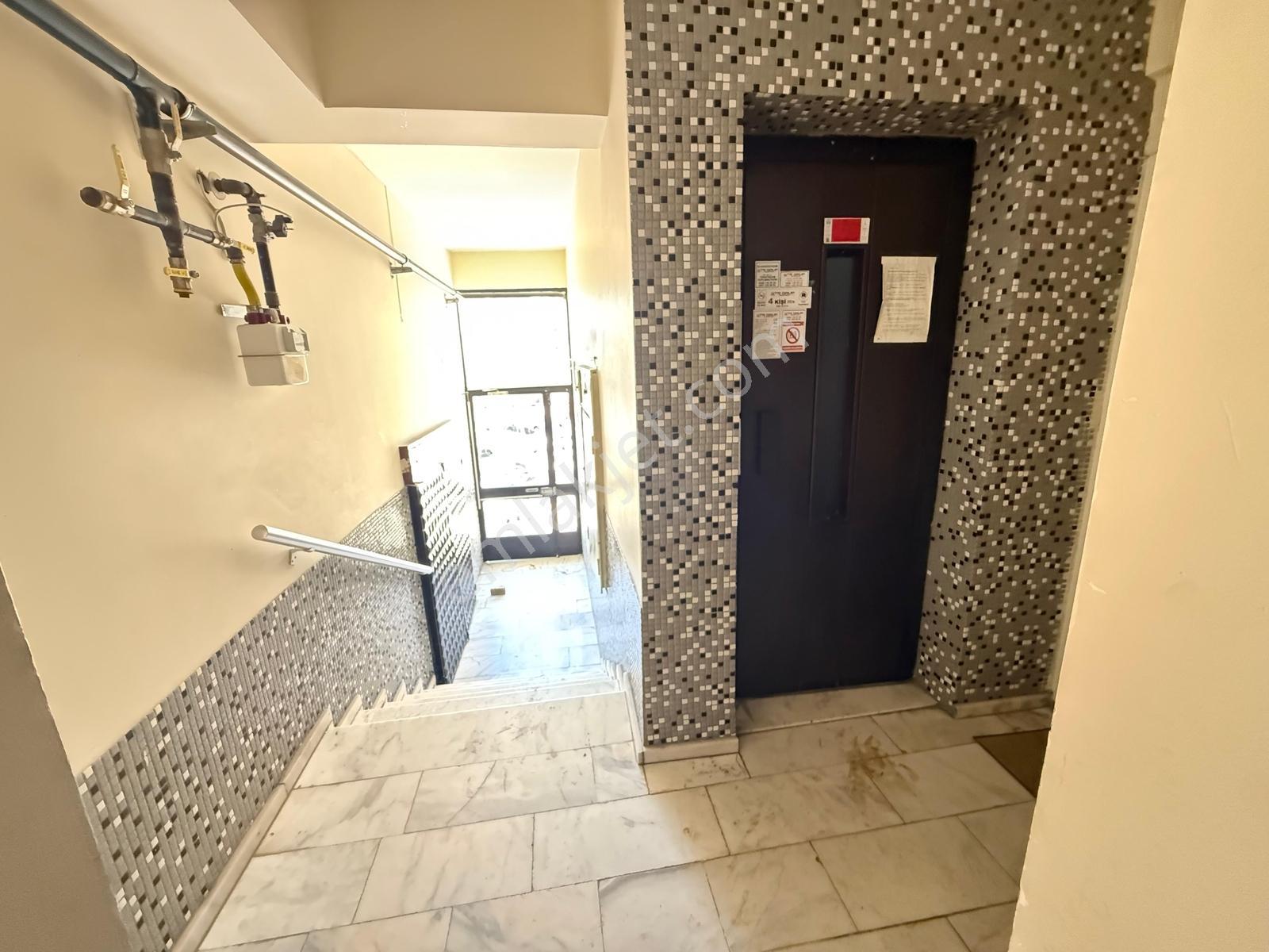 Karşıyaka Emniyet Müdürlüğü Yakını 3+1 Satılık Daire - Görsel 27
