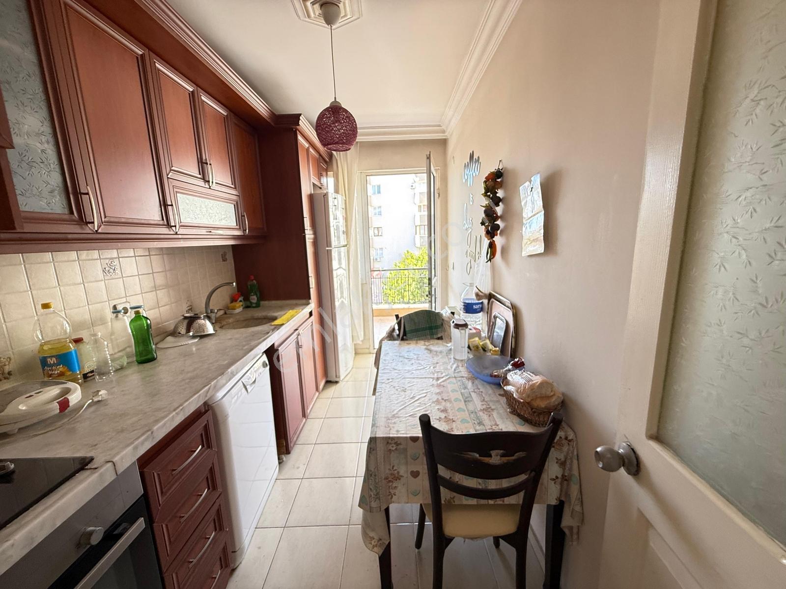 Karşıyaka Emniyet Müdürlüğü Yakını 3+1 Satılık Daire - Görsel 18
