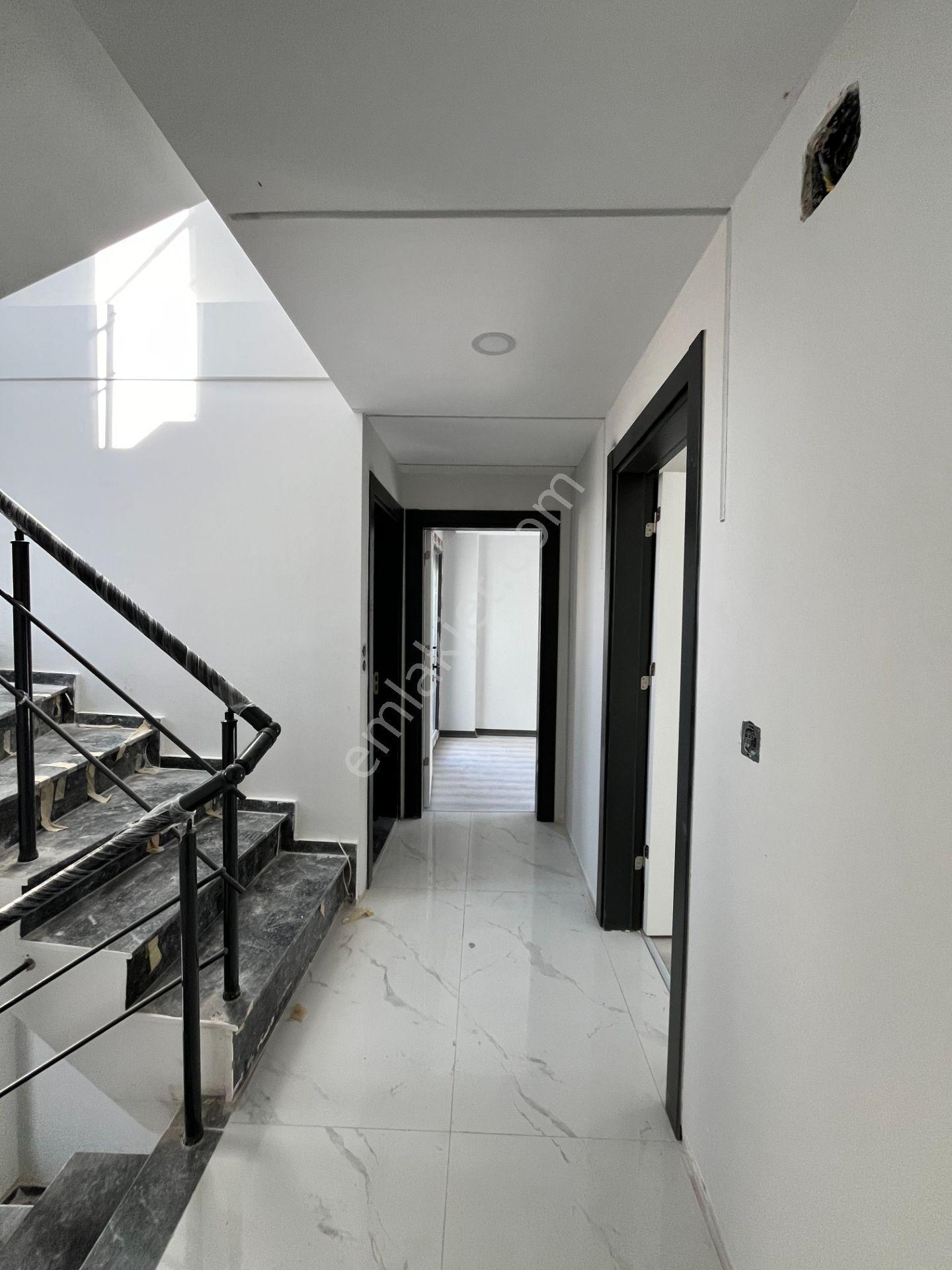 Akarca’da Denize 100 Metre Mesafede Sıfır Villa - Görsel 24