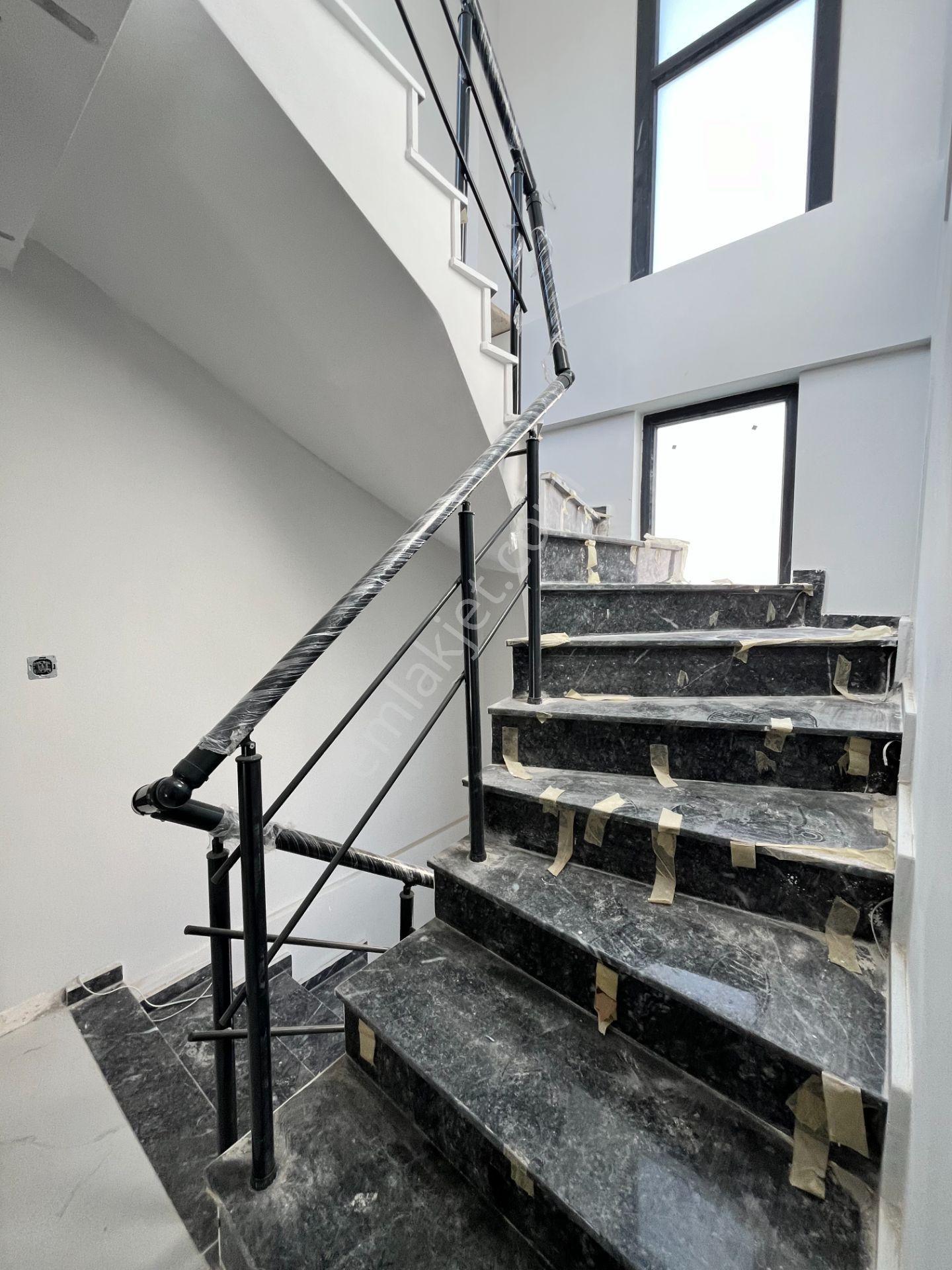 Akarca’da Denize 100 Metre Mesafede Sıfır Villa - Görsel 25