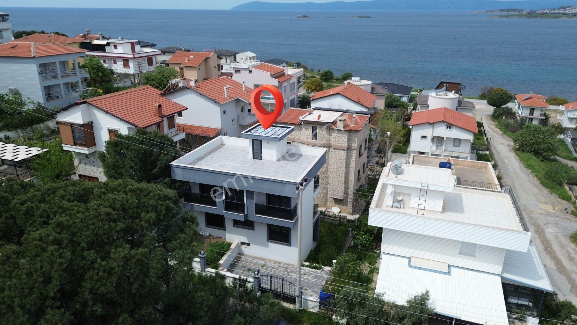 Akarca’da Denize 100 Metre Mesafede Sıfır Villa