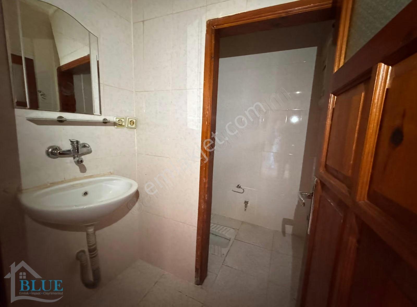 Blue Emlak'tan Alipaşa Mahallesi'nde 4+1 Kiralık Daire - Görsel 3
