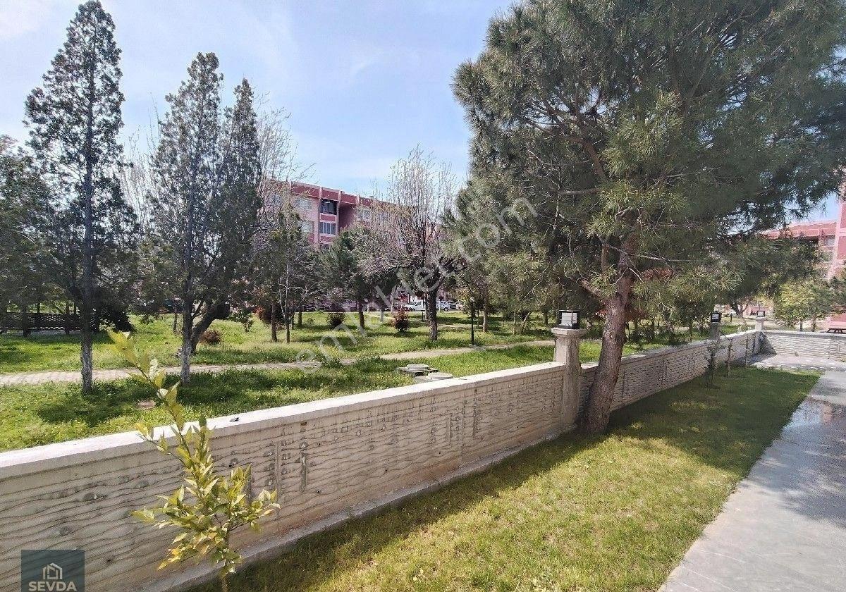 Bahçelievler De Bahçe Katı 60 M² Satılık 1+1 - Görsel 22