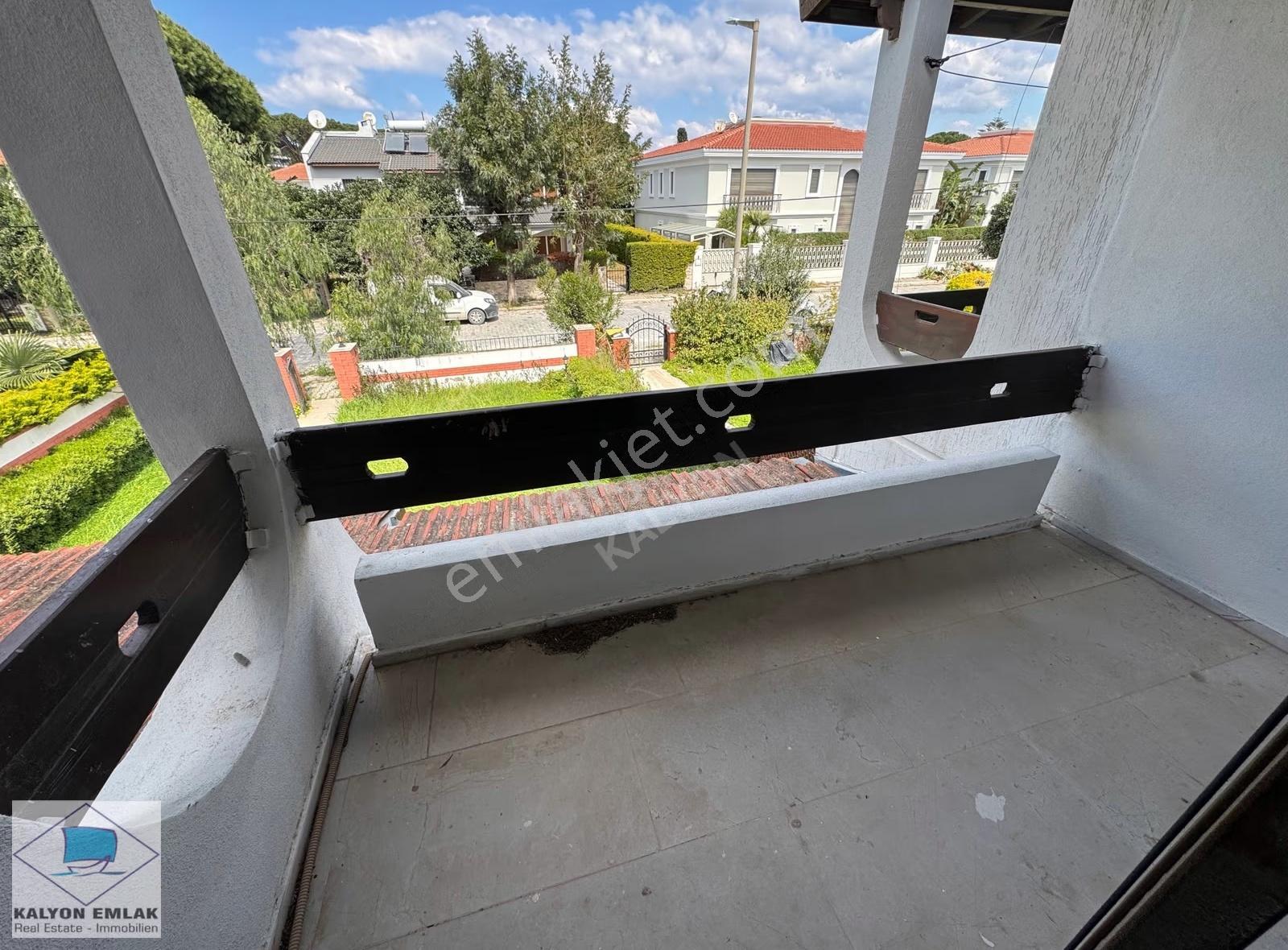 Kalyon'dan Ilıca Şantiye'de Yıllık Kiralık Plaja 500 Metre Villa - Görsel 4