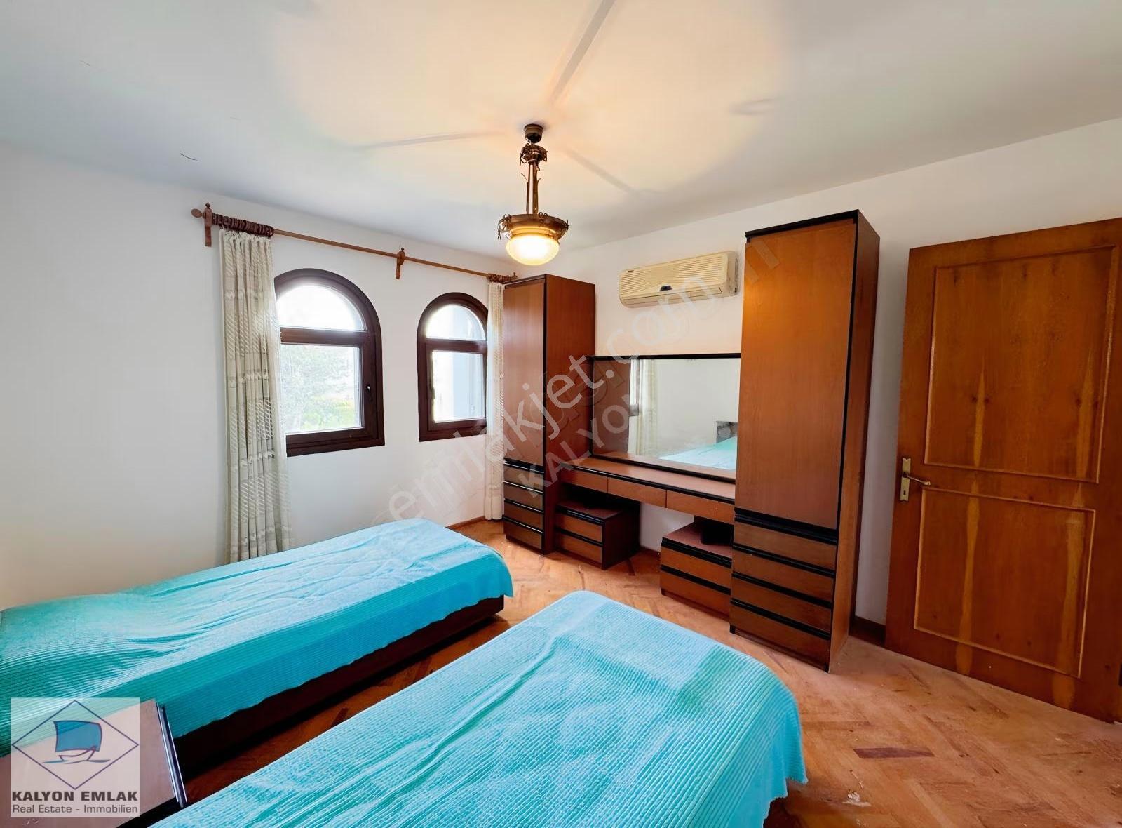 Kalyon'dan Ilıca Şantiye'de Yıllık Kiralık Plaja 500 Metre Villa - Görsel 12