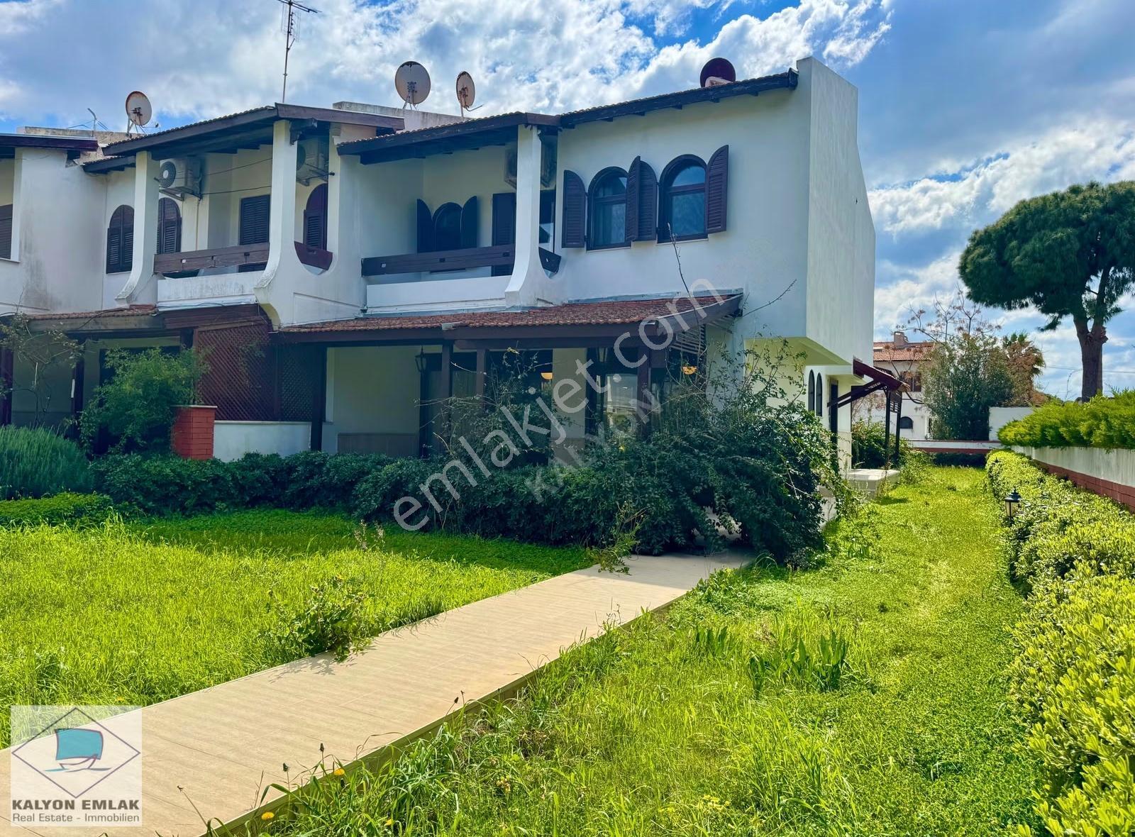 Kalyon'dan Ilıca Şantiye'de Yıllık Kiralık Plaja 500 Metre Villa - Görsel 25