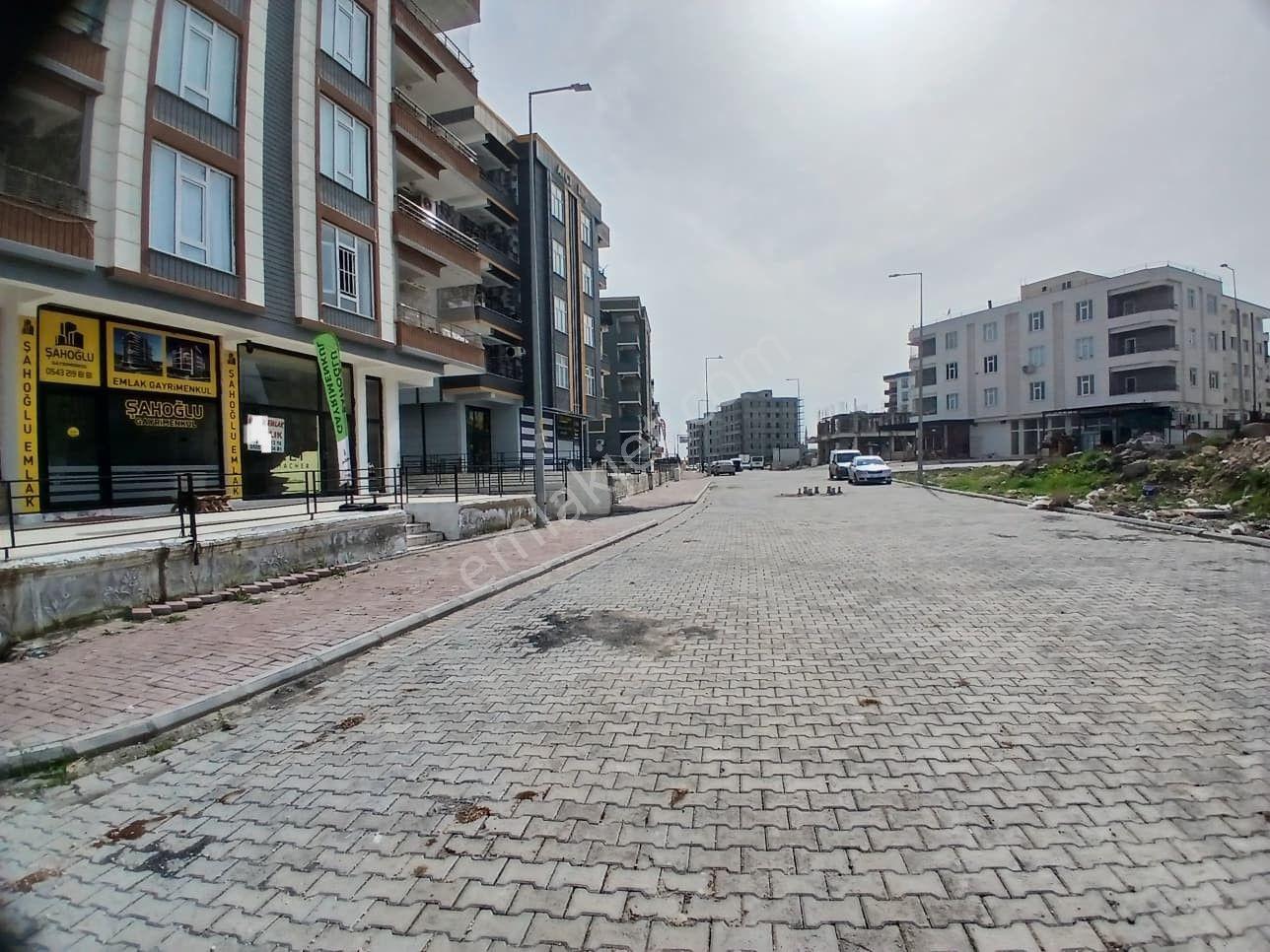 Akev Gayrimenkul'den Batıkent'te Bodrumlu Dükkan - Görsel 4